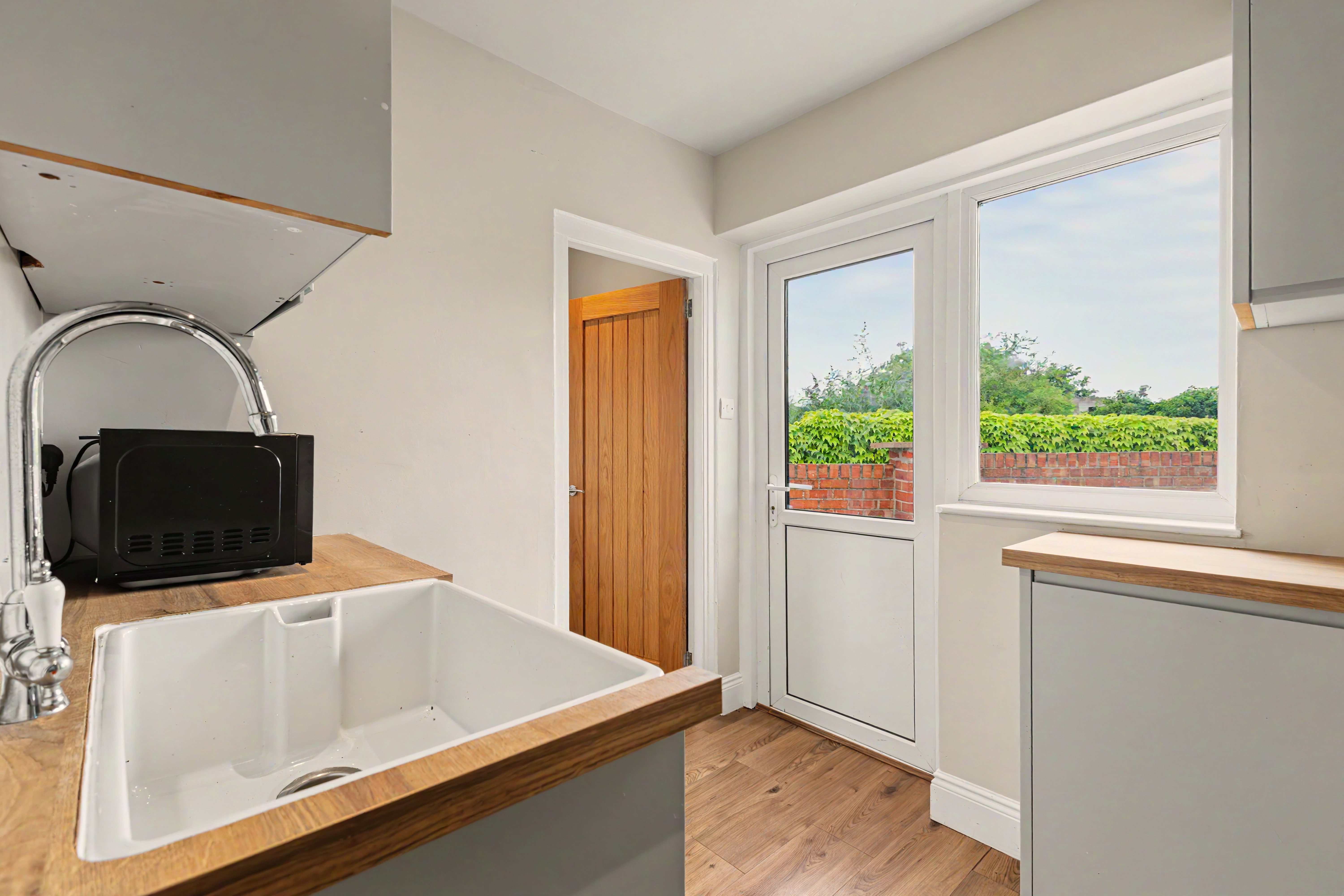 3 bedroom semi detached house for sale, Elm Road, Evesham, WR11