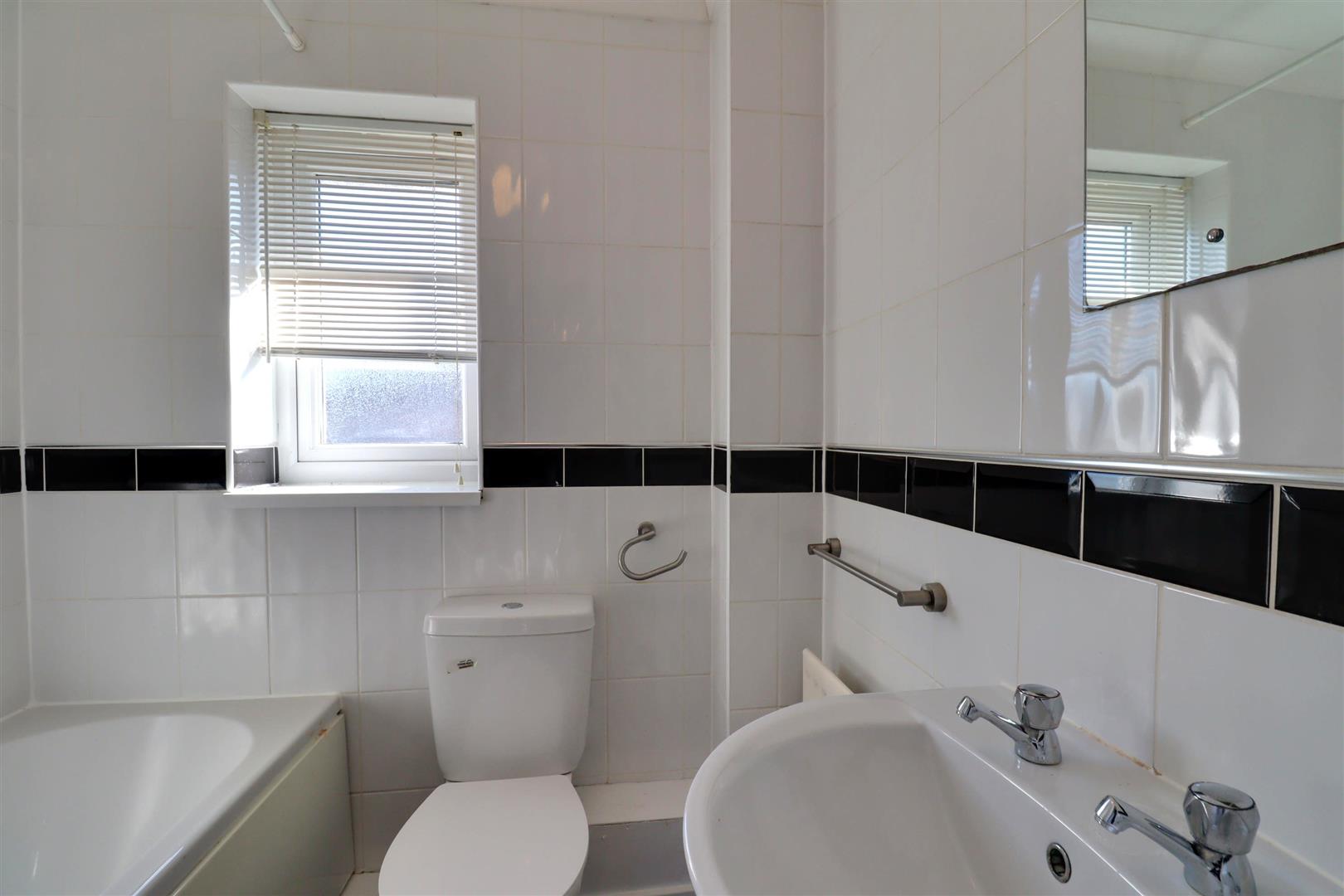 3 bedroom house for sale, Hughes Drive, Crewe, CW2, photo 10 of 20