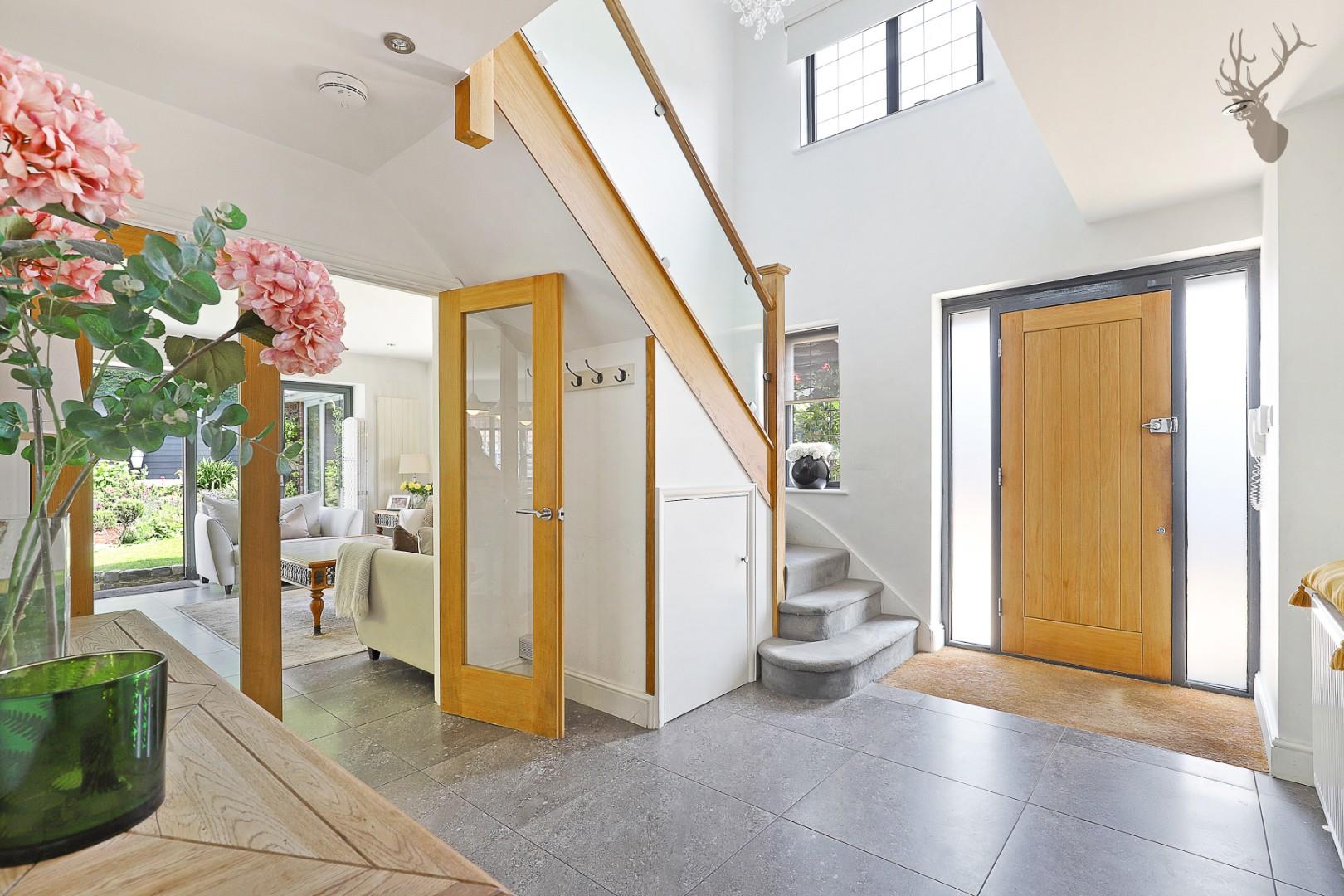 3 bedroom detached bungalow for sale, Homefield Close, Epping, CM16, photo 2