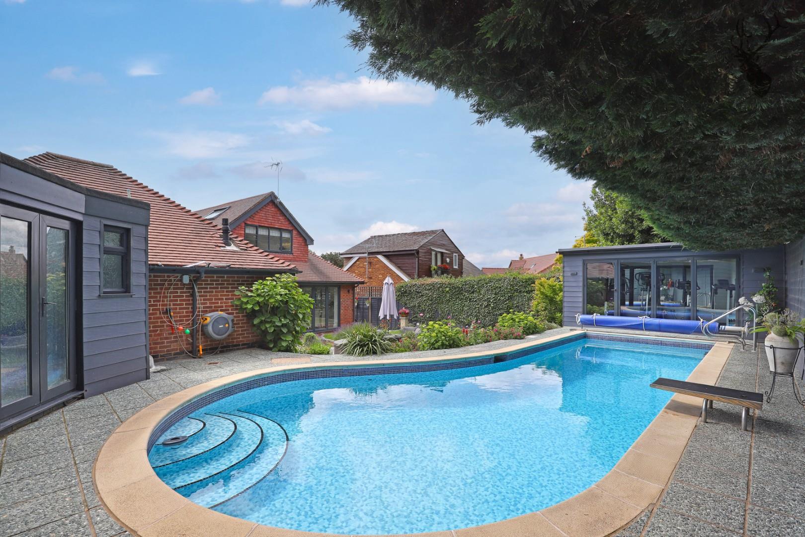 3 bedroom detached bungalow for sale, Homefield Close, Epping, CM16, photo 4