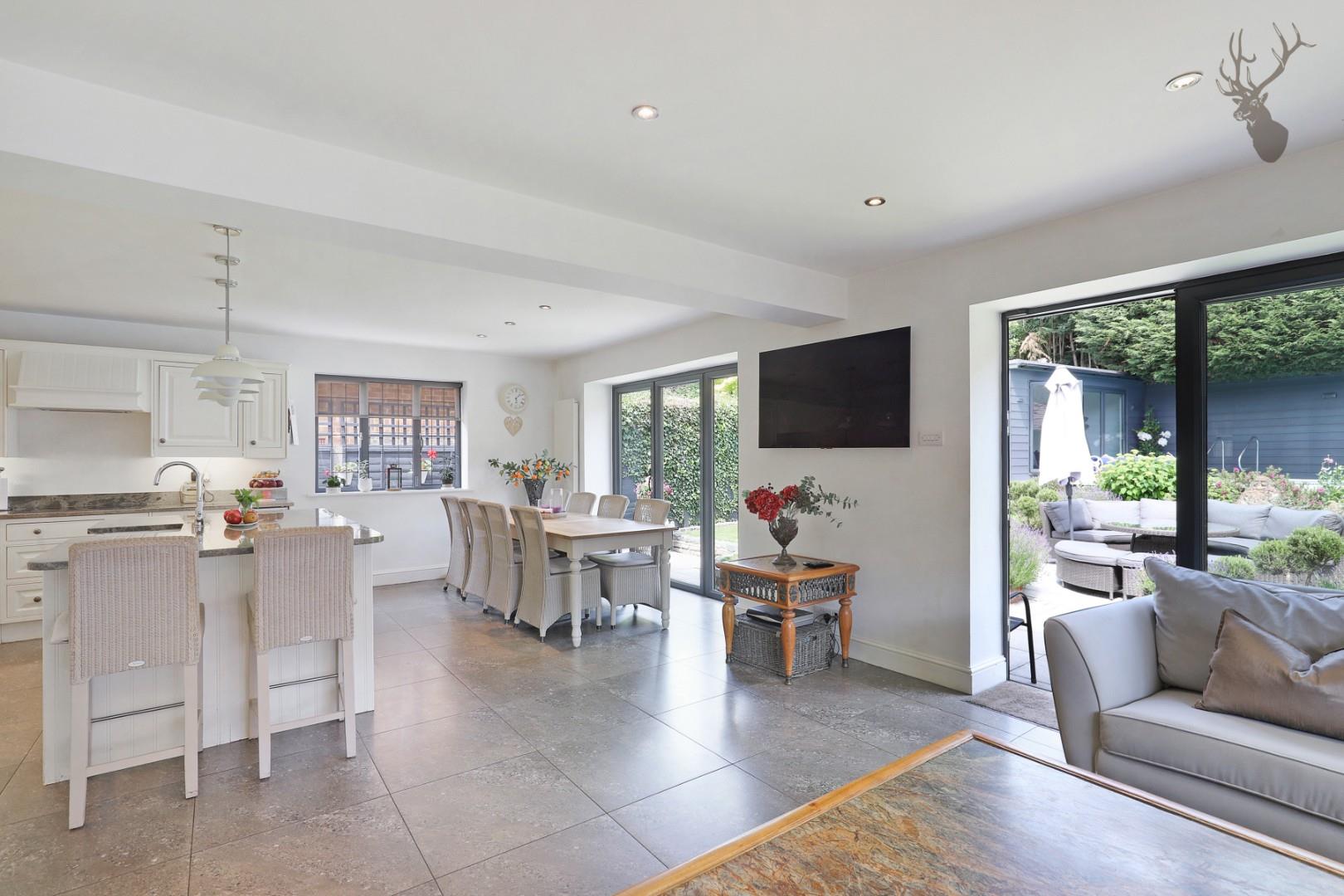 3 bedroom detached bungalow for sale, Homefield Close, Epping, CM16, photo 6 of 20