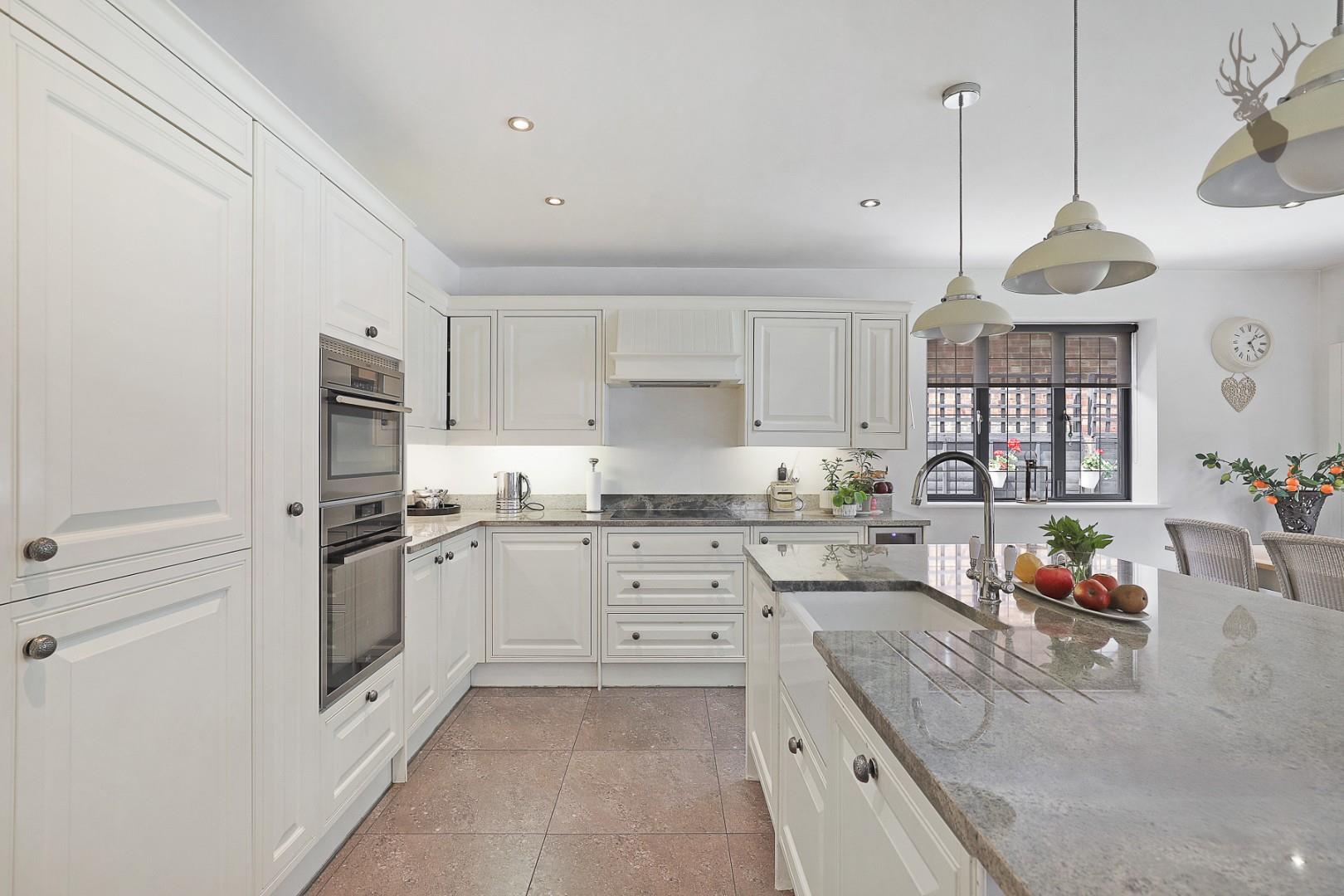 3 bedroom detached bungalow for sale, Homefield Close, Epping, CM16, photo 9 of 20