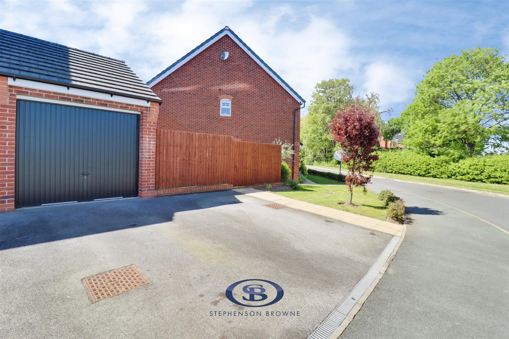 5 bedroom house for sale, Leaman Road, Crewe, CW1, photo 2