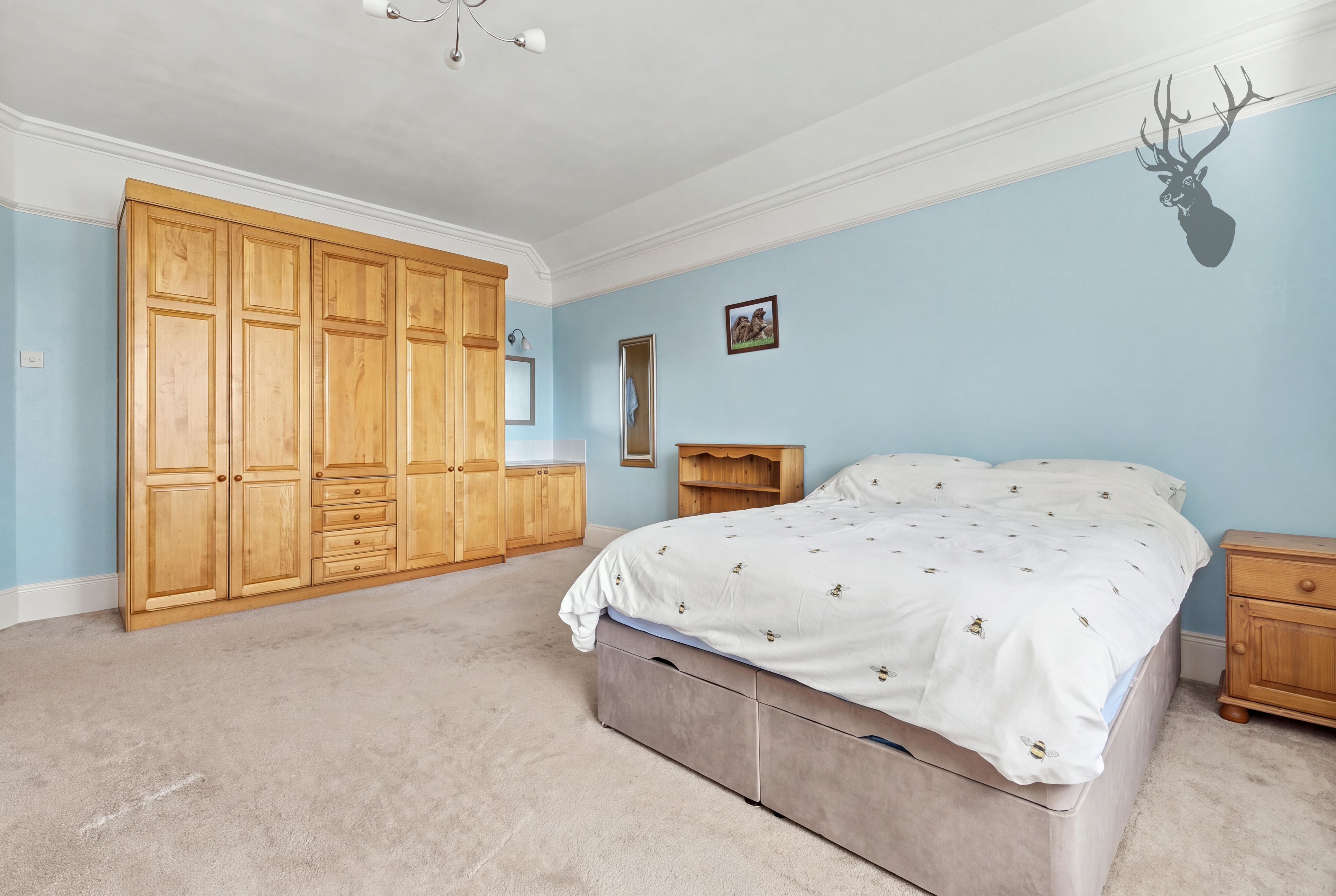 4 bedroom detached house for sale, Westbury Road, Buckhurst Hill, IG9, photo 18 of 20