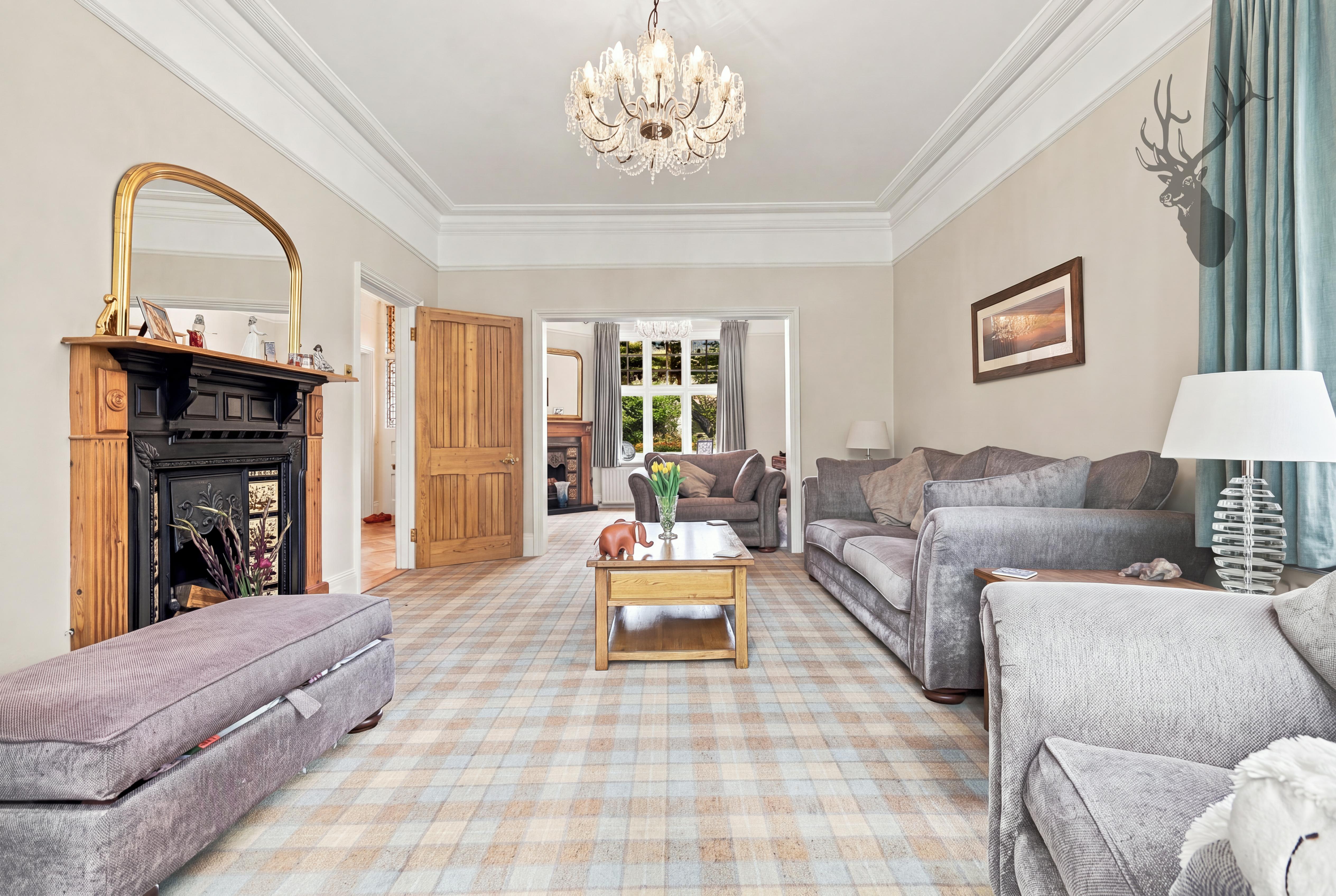 4 bedroom detached house for sale, Westbury Road, Buckhurst Hill, IG9, photo 4