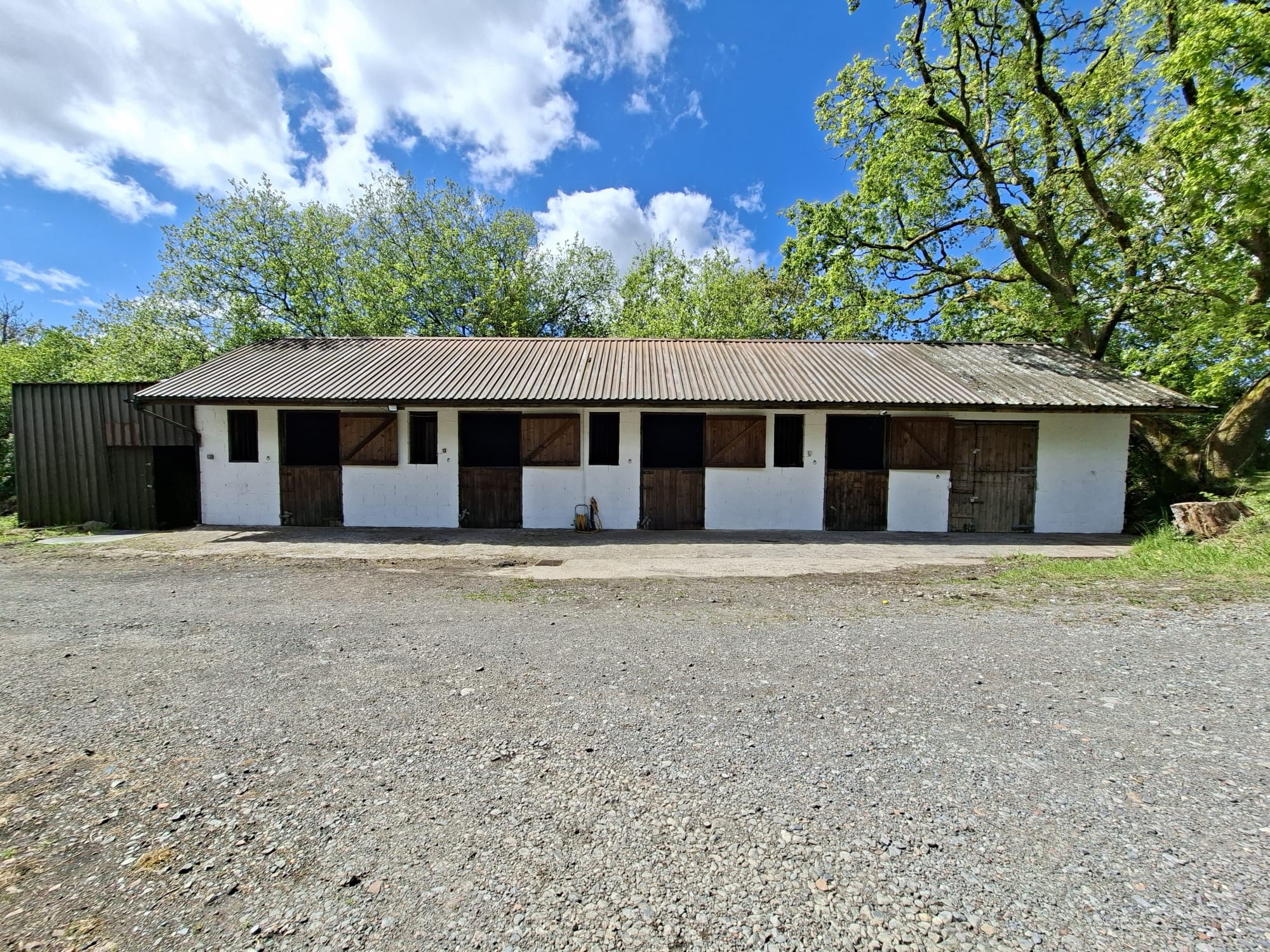 4 bedroom detached house for sale, Waun Goch Heol Ddu, Ammanford, SA18