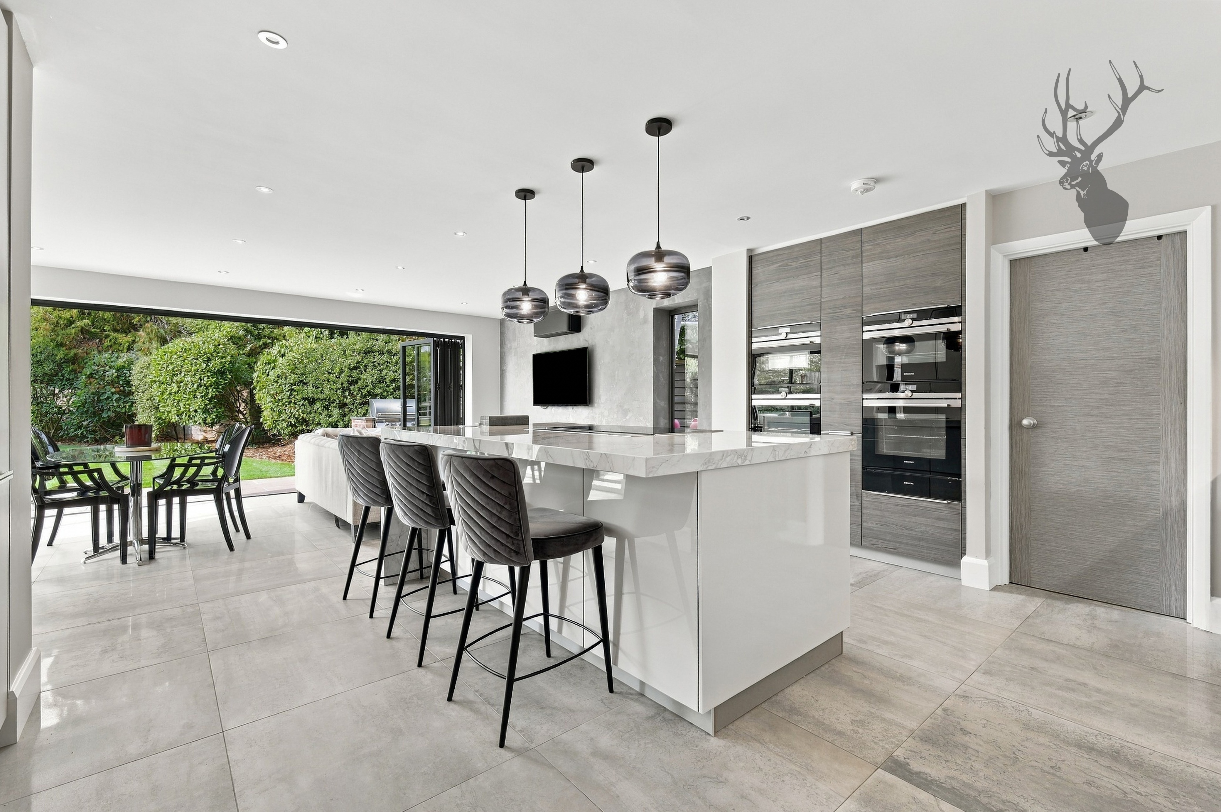 5 bedroom detached house for sale, Church Lane, Loughton, IG10, photo 5
