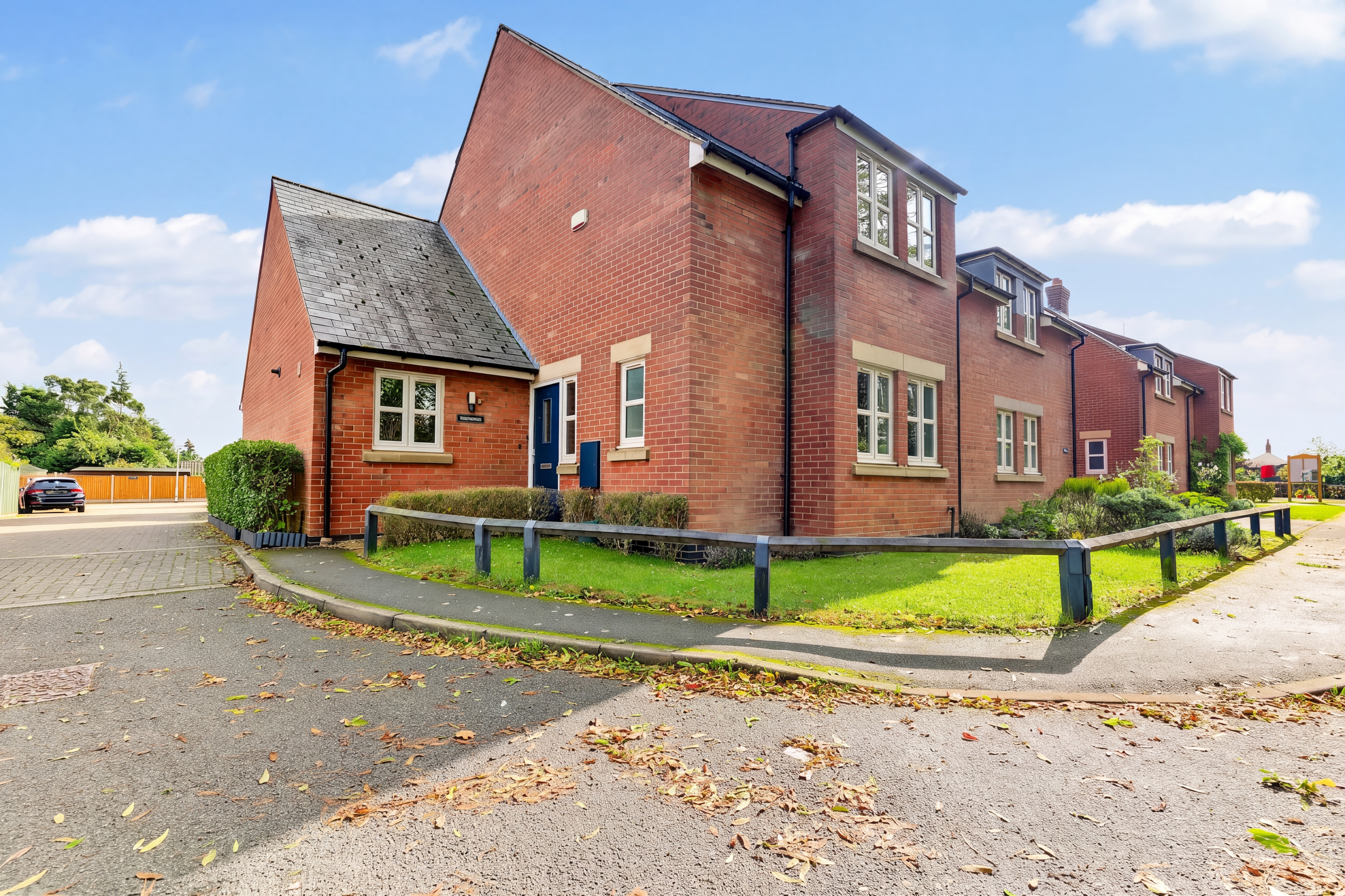 3 bedroom end of terrace house for sale, Sanderling Main Street, Leicester, LE7