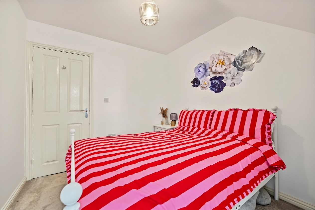 3 bedroom end of terrace house for sale, Sanderling Main Street, Leicester, LE7