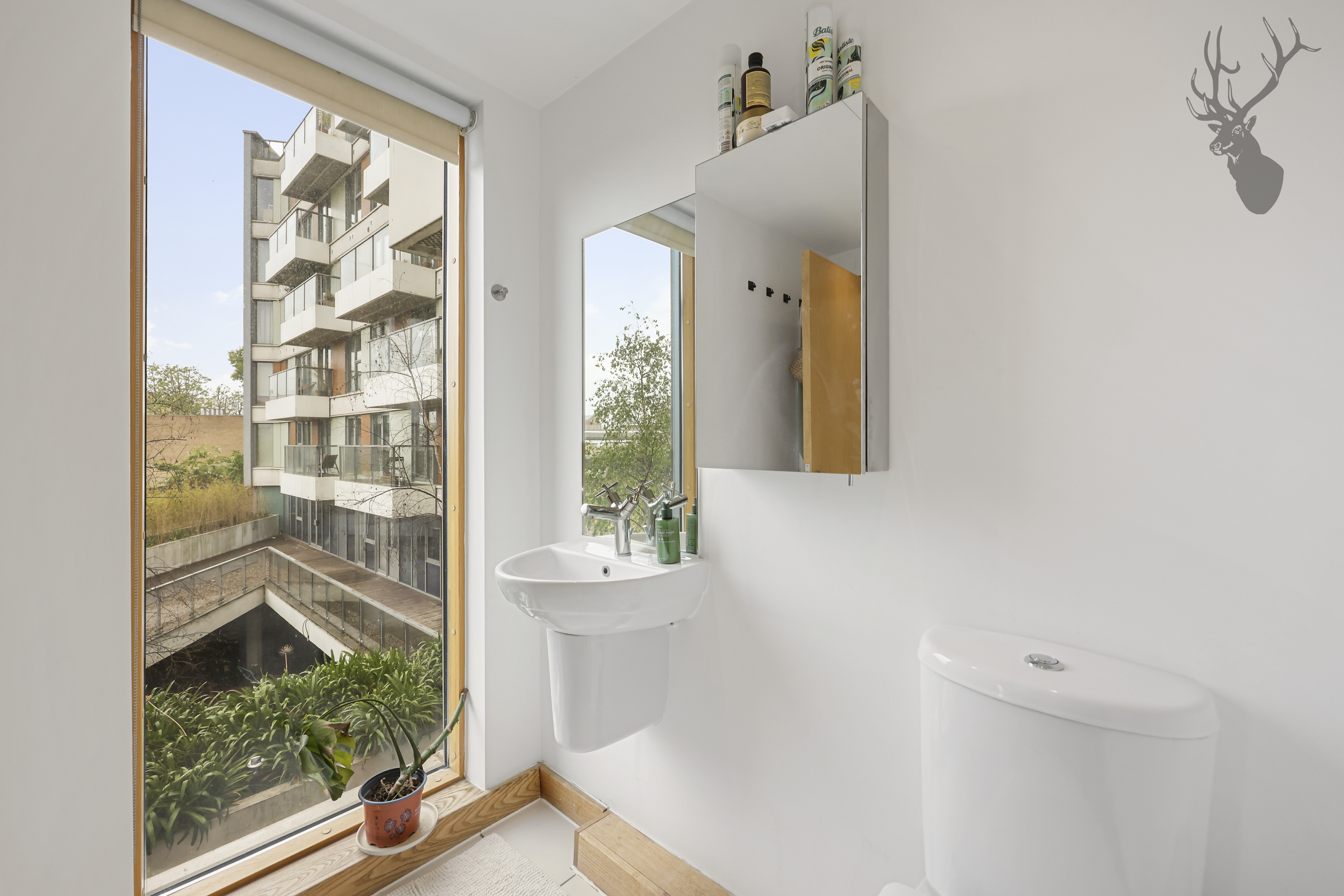 2 bedroom flat for sale, Ink Court, London, E3, photo 10 of 14