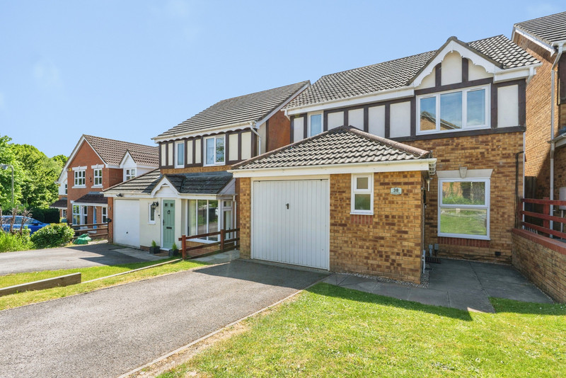 3 bedroom for sale, Burnhams Close, Andover, SP10