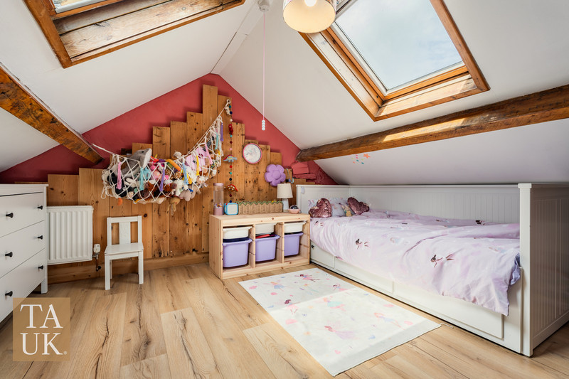 2 bedroom for sale, Newton Street, Caernarfon, LL55, photo 12 of 14