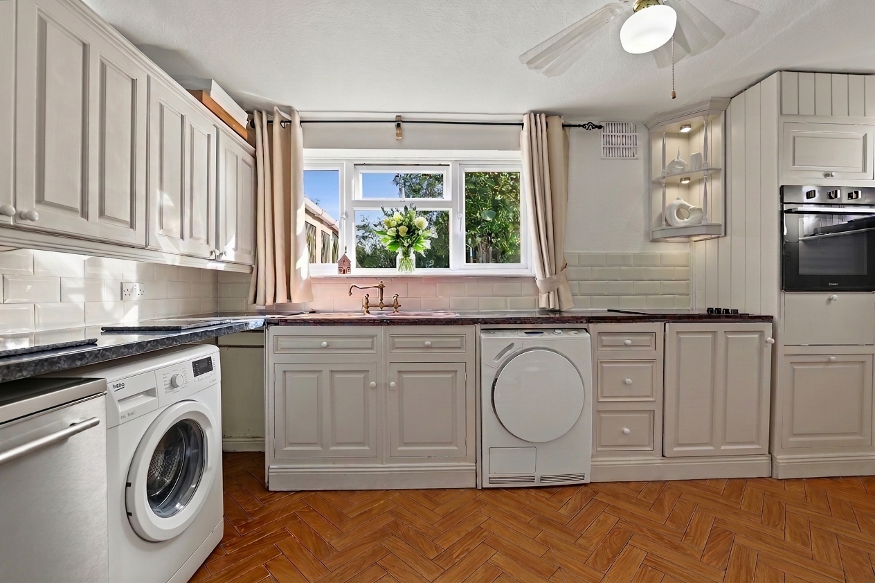 3 bedroom semi detached house for sale, Randles Close, Leicester, LE7