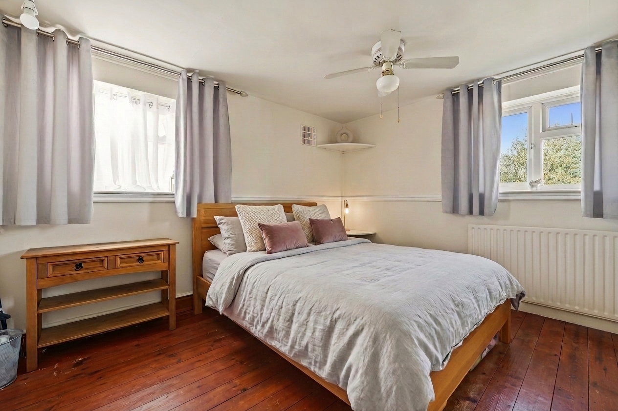 3 bedroom semi detached house for sale, Randles Close, Leicester, LE7
