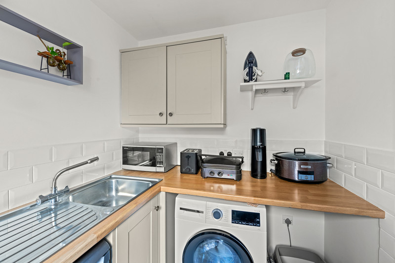 3 bedroom for sale, Eastgate, Deeping St. James, PE6