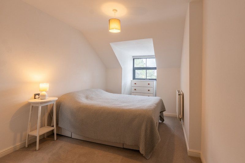 5 bedroom for sale, Cole Close, Andover, SP10, photo 8 of 13