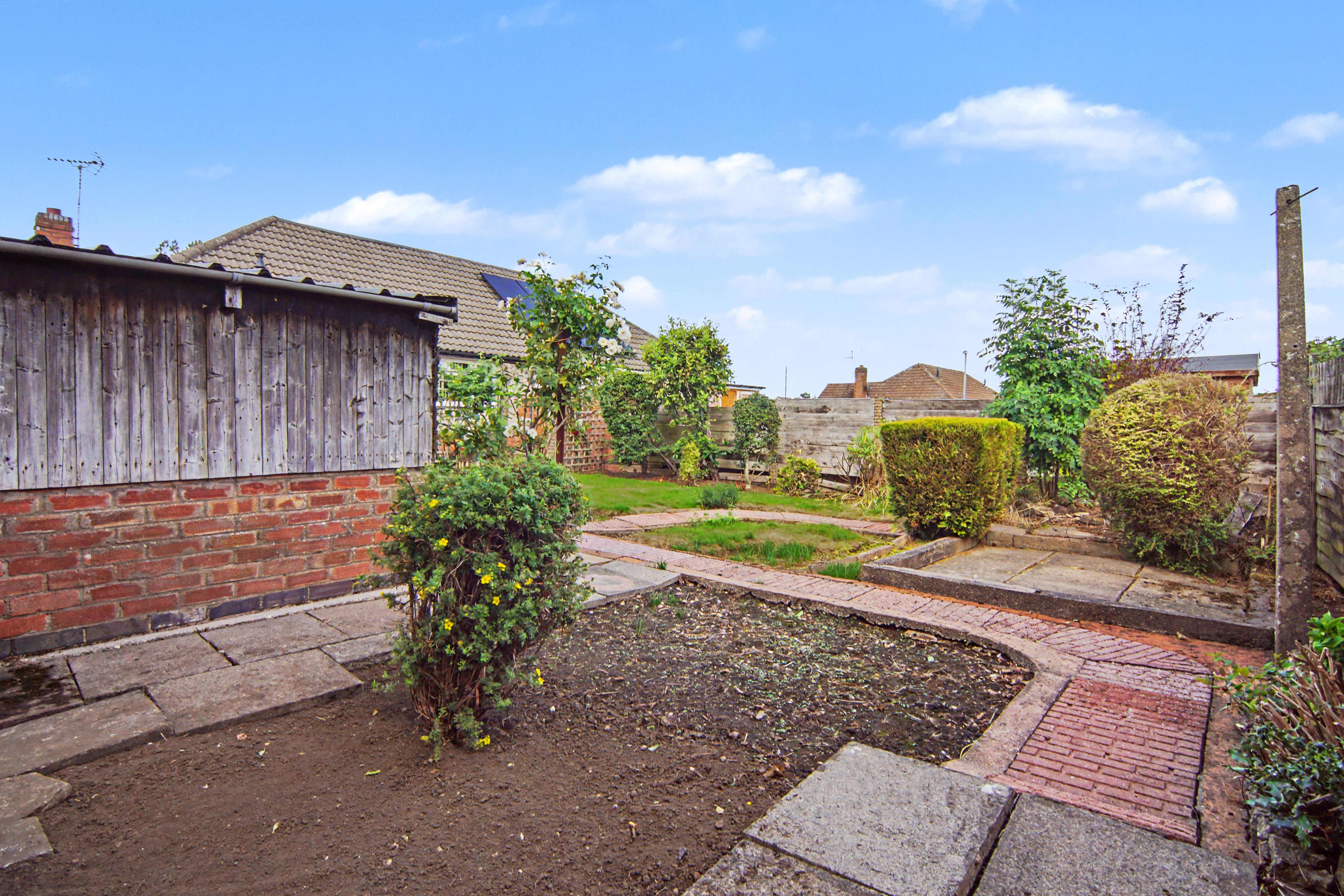 2 bedroom semi detached bungalow for sale, Kingsley Crescent, Bedworth, CV12, photo 17 of 20