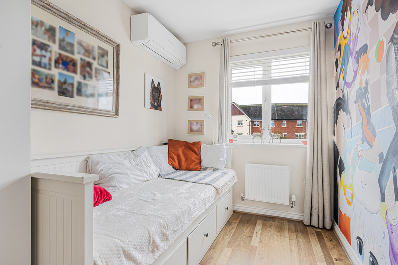 3 bedroom for sale, Blackthorn Road, Andover, SP11, photo 10 of 12