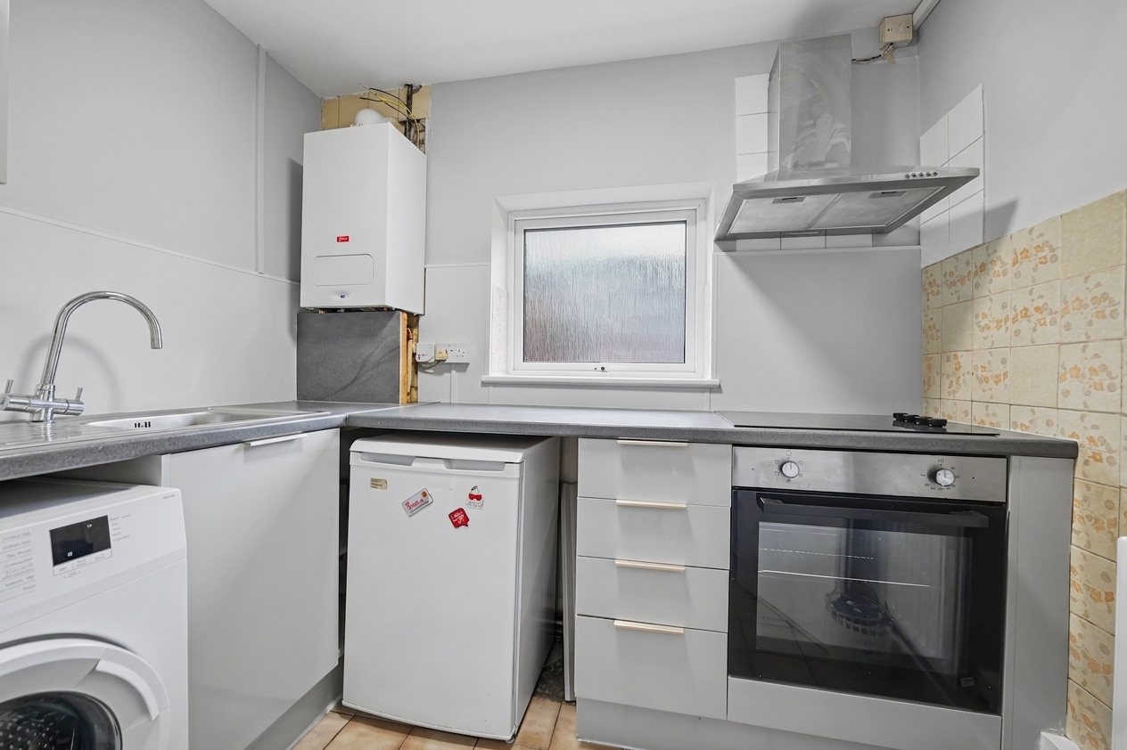 6 bedroom mid-terraced house for sale, Middleborough Road, Coventry, CV1