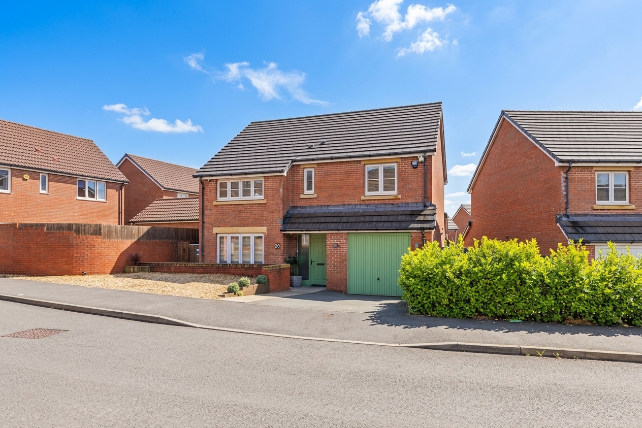 4 bedroom detached house for sale, Harlech Road, Cardiff, CF5