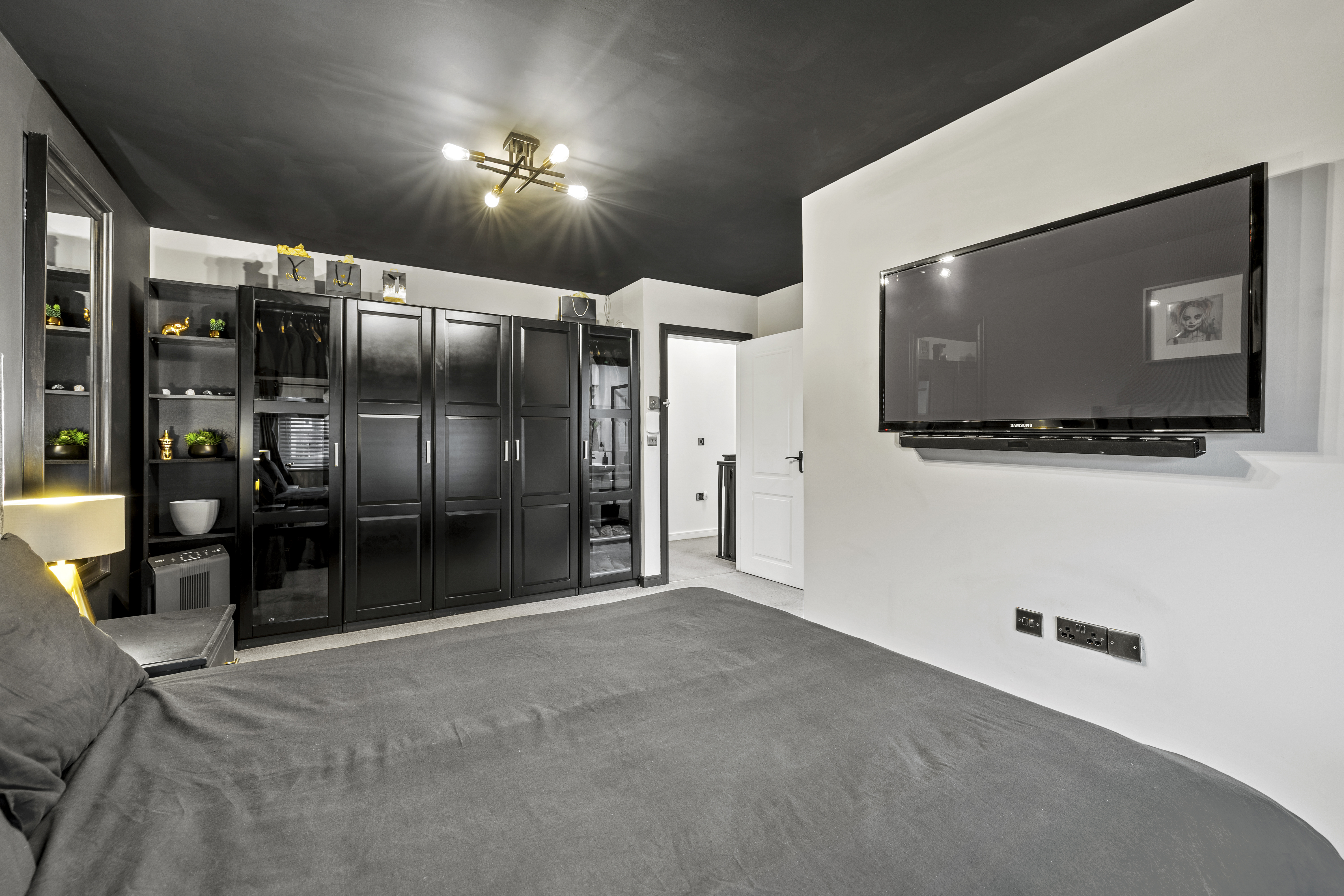 4 bedroom detached house for sale, Harlech Road, Cardiff, CF5, photo 11 of 20