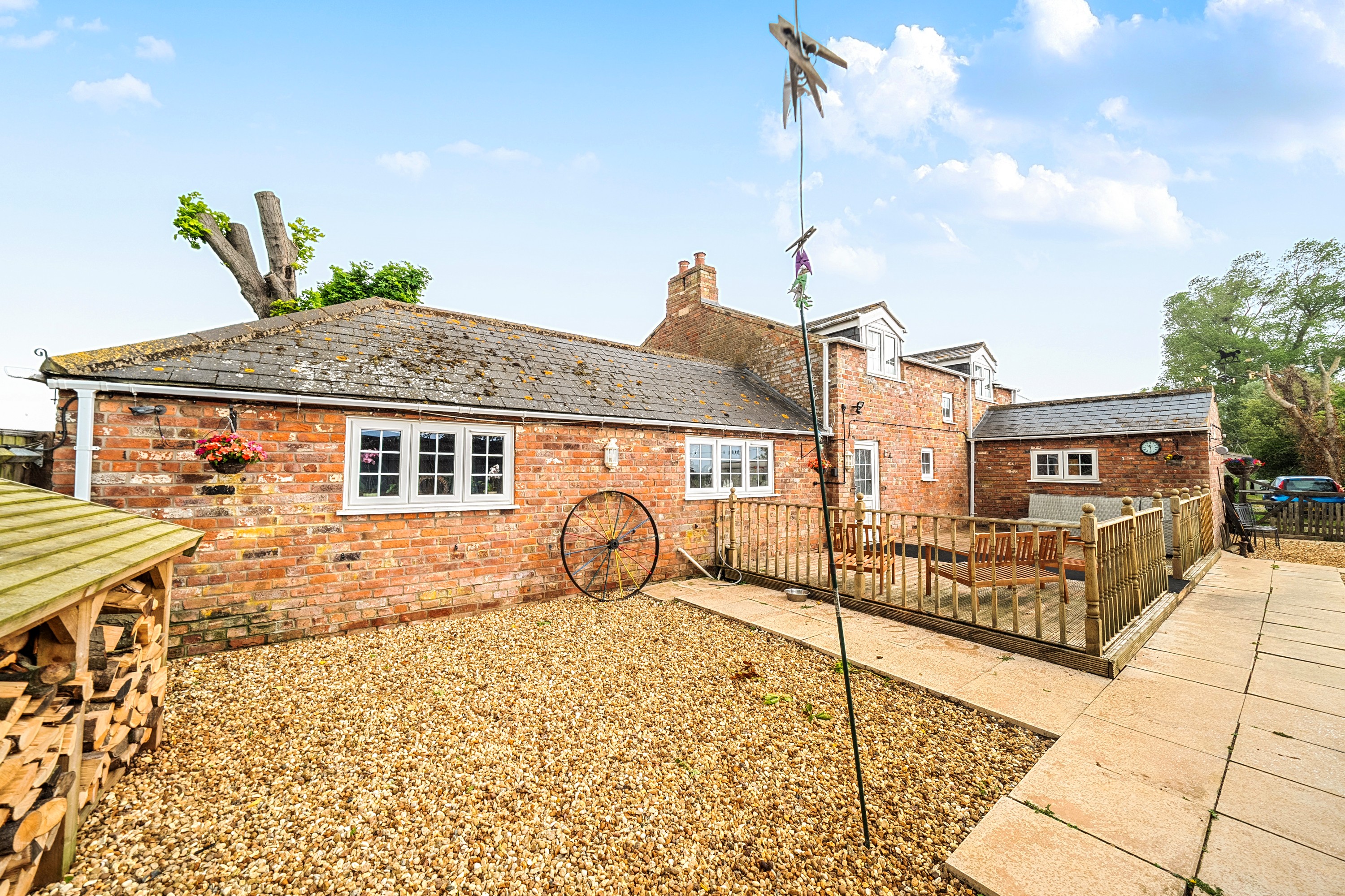 3 bedroom detached house for sale, Denbies Wainfleet Road, Skegness, PE24