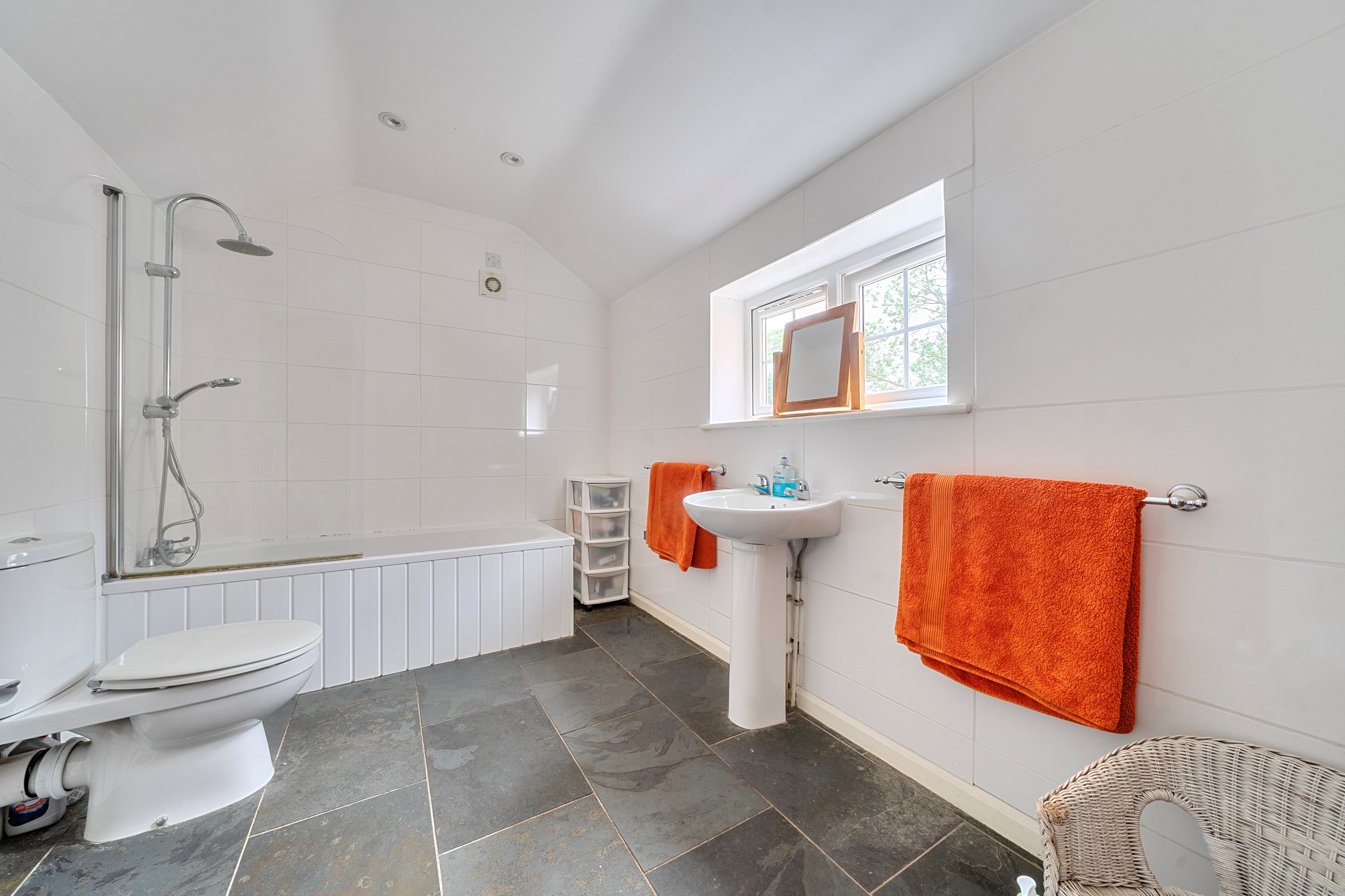 3 bedroom detached house for sale, Denbies Wainfleet Road, Skegness, PE24