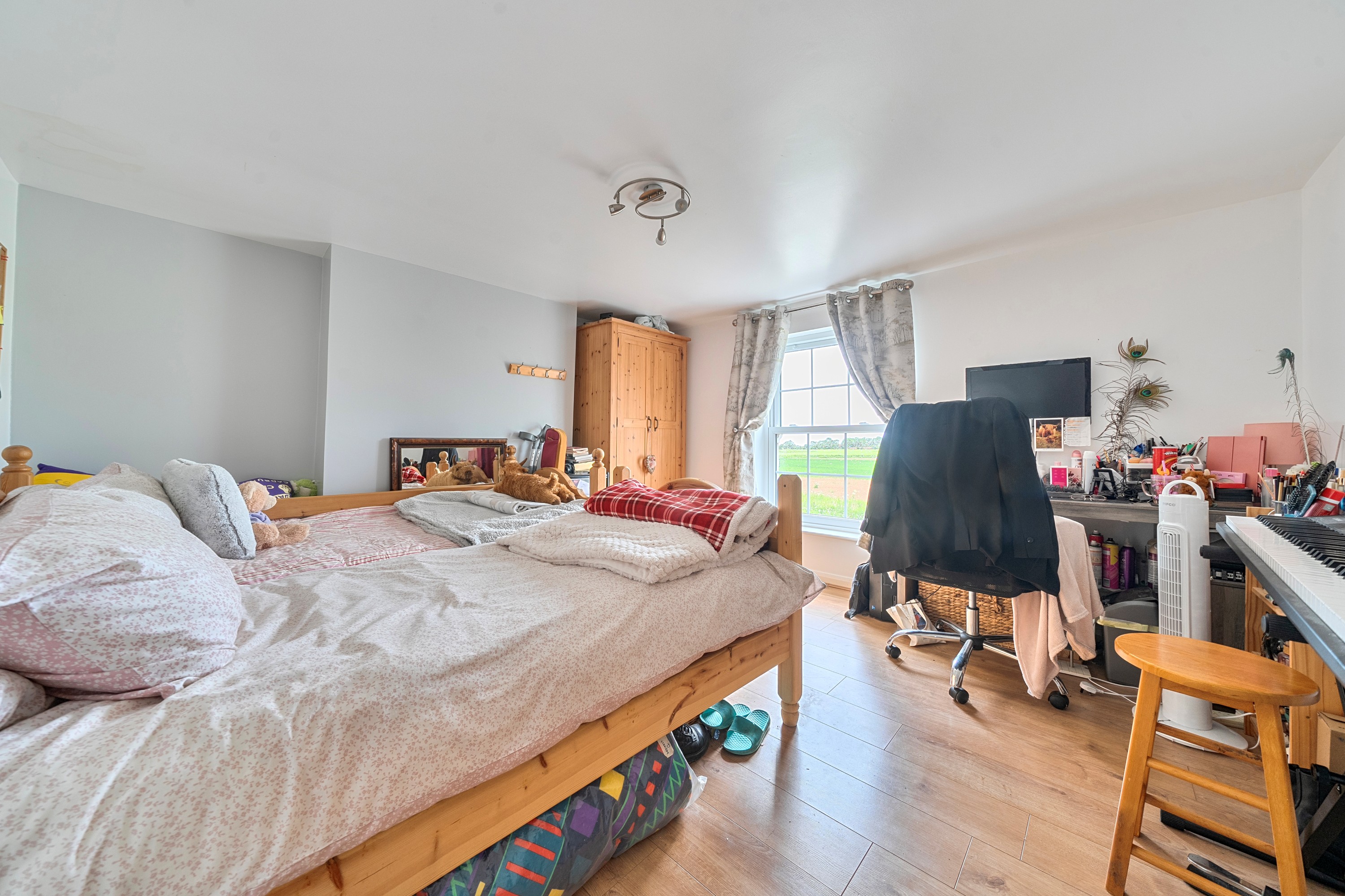 3 bedroom detached house for sale, Denbies Wainfleet Road, Skegness, PE24