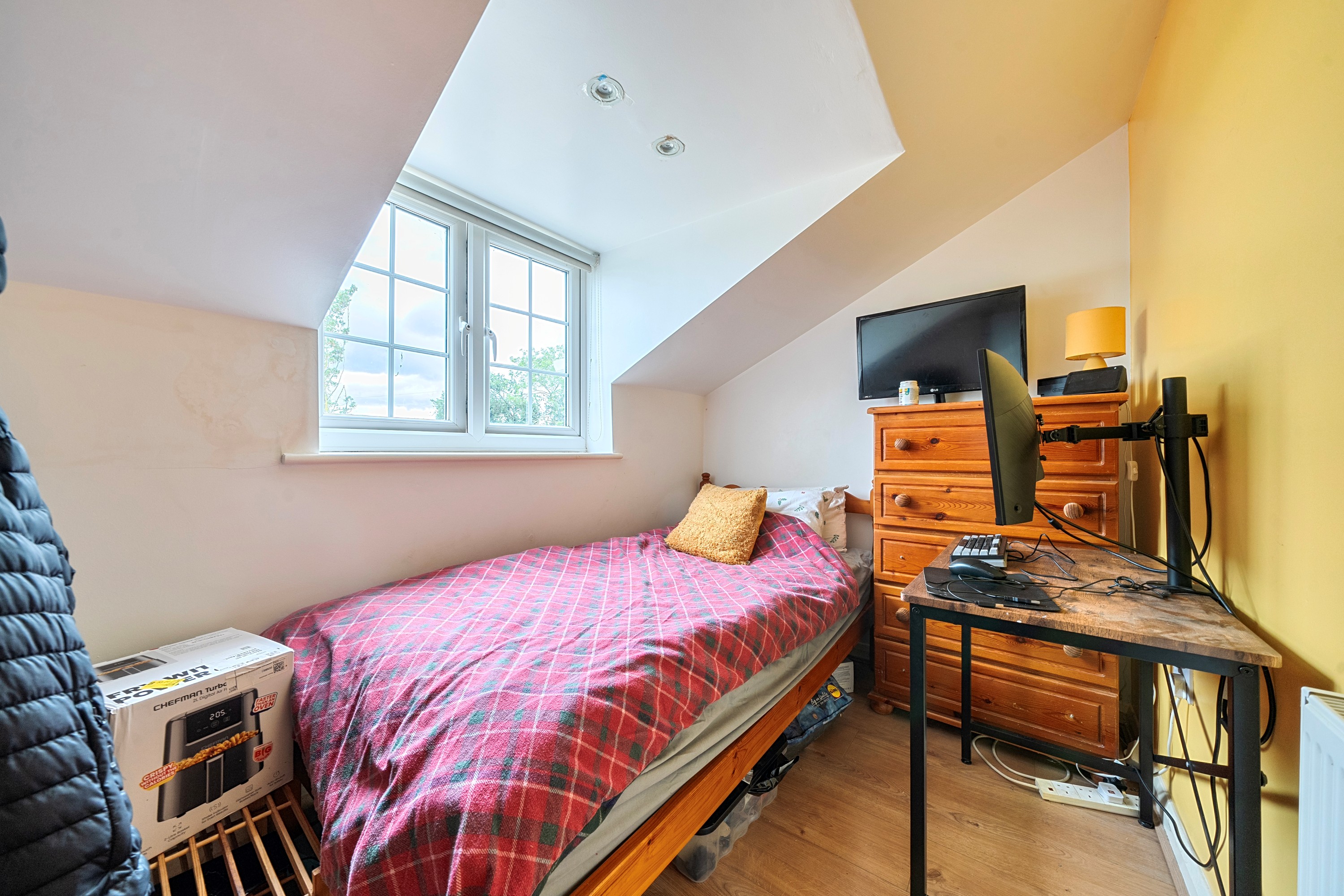 3 bedroom detached house for sale, Denbies Wainfleet Road, Skegness, PE24