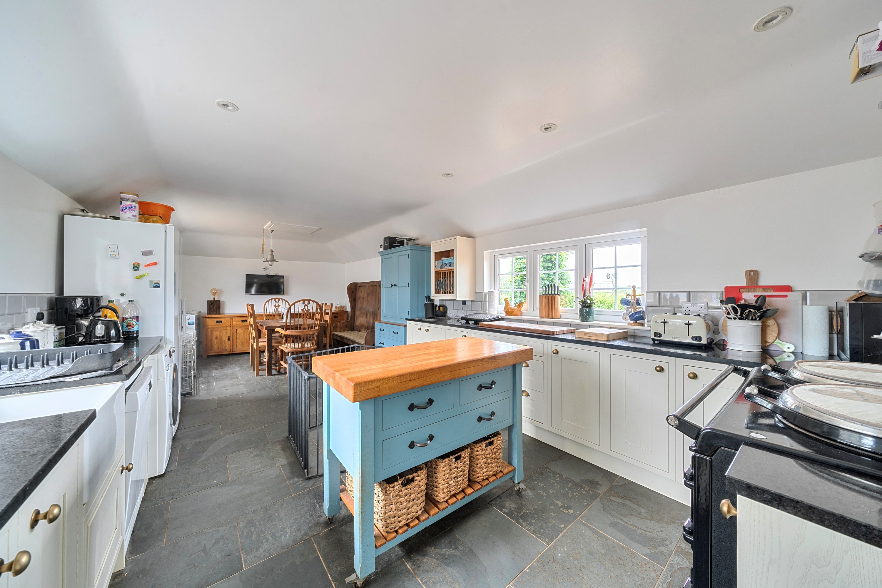 3 bedroom detached house for sale, Denbies Wainfleet Road, Skegness, PE24