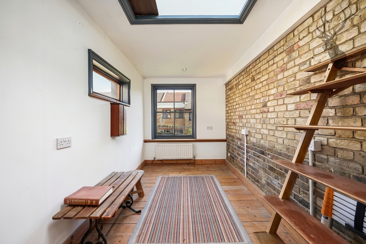 3 bedroom terraced house for sale, Cardigan Road, London, E3, photo 11 of 15