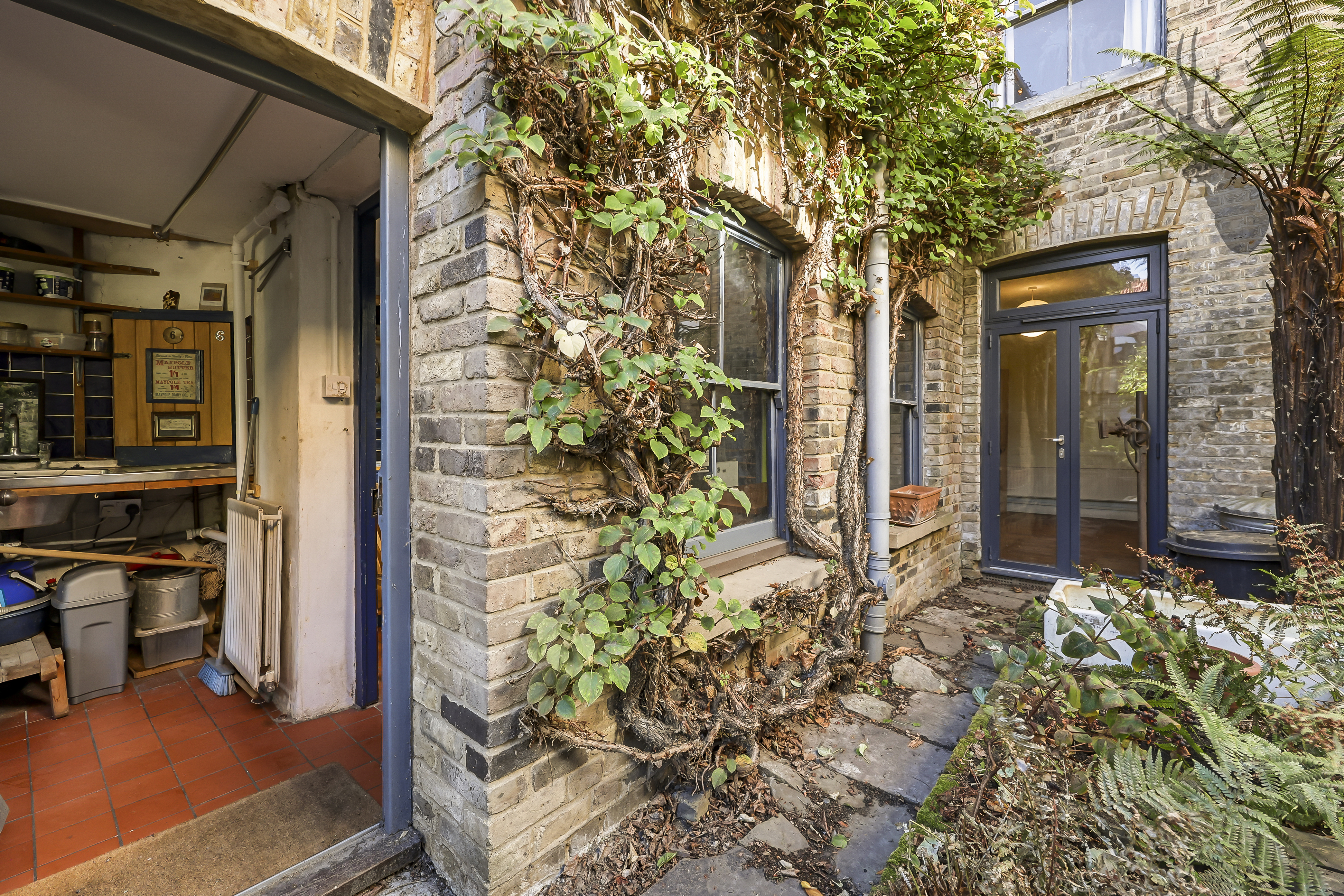 3 bedroom terraced house for sale, Cardigan Road, London, E3, photo 12 of 15