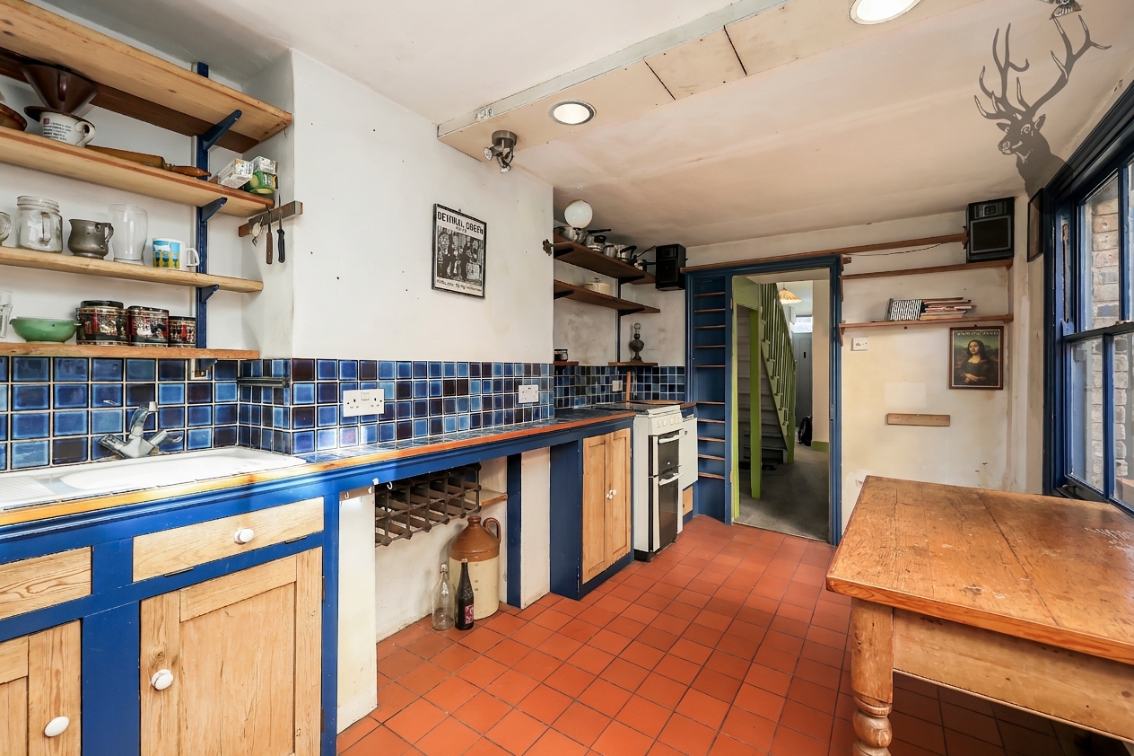 3 bedroom terraced house for sale, Cardigan Road, London, E3, photo 7 of 15