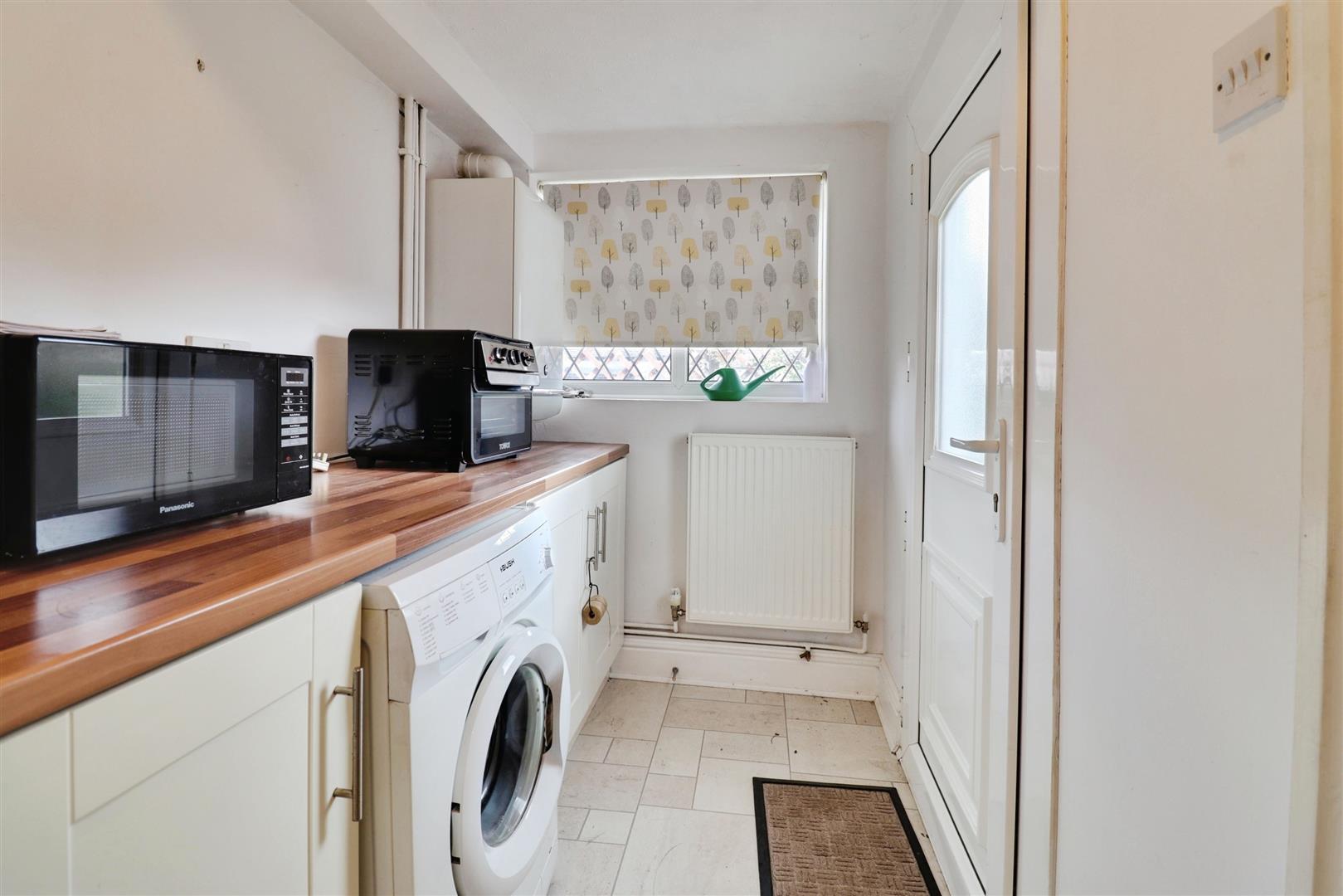 2 bedroom other for sale, The Avenue, Newcastle, ST5, photo 5