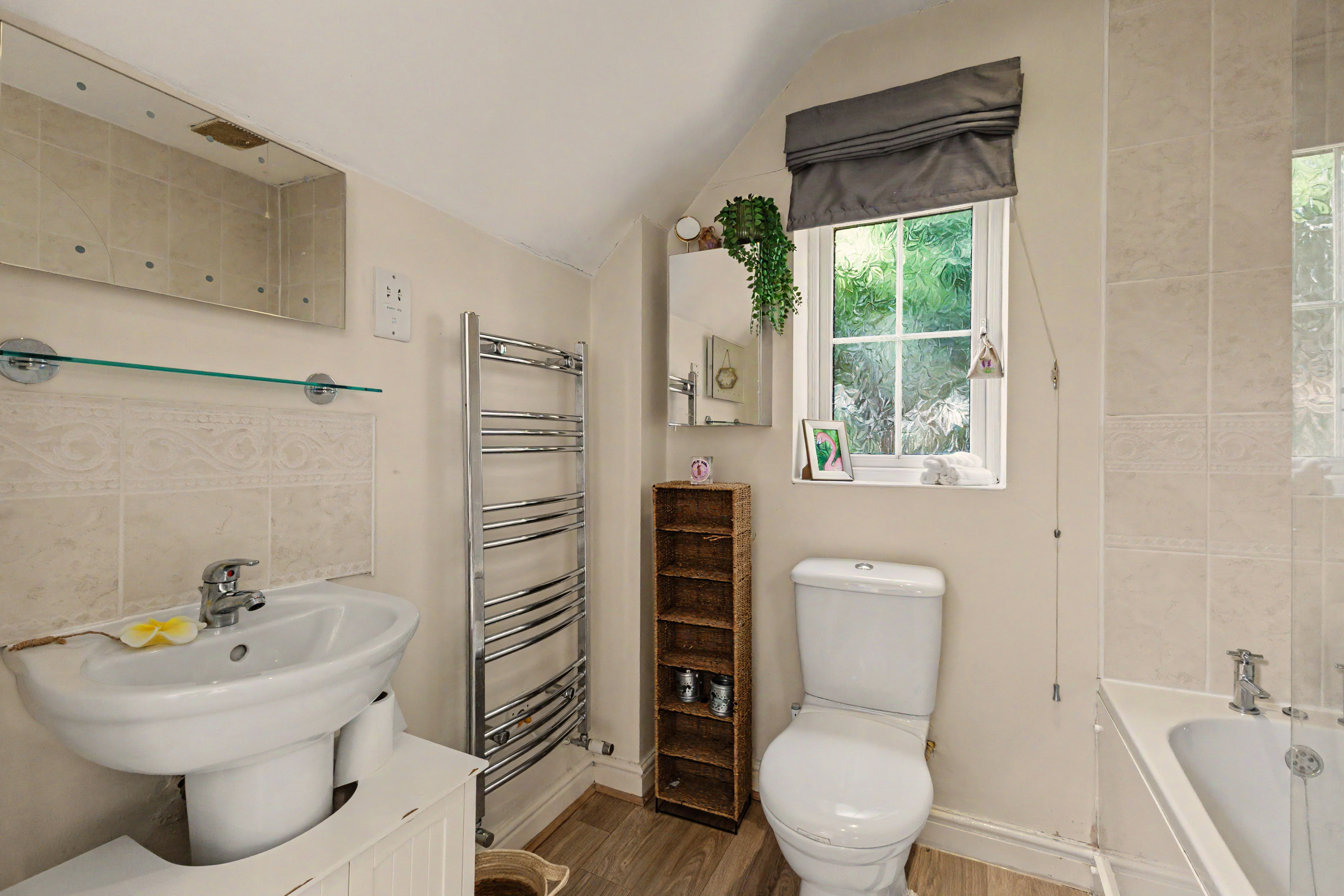 3 bedroom detached house for sale, Huntington Court Lowes Lane, Warwick, CV35