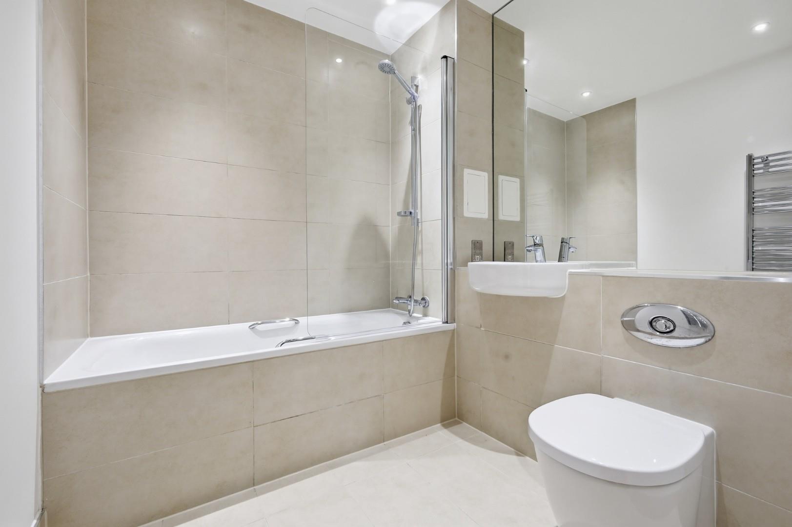 2 bedroom apartment for sale, Cyan Apartments, London, E3, photo 11 of 14