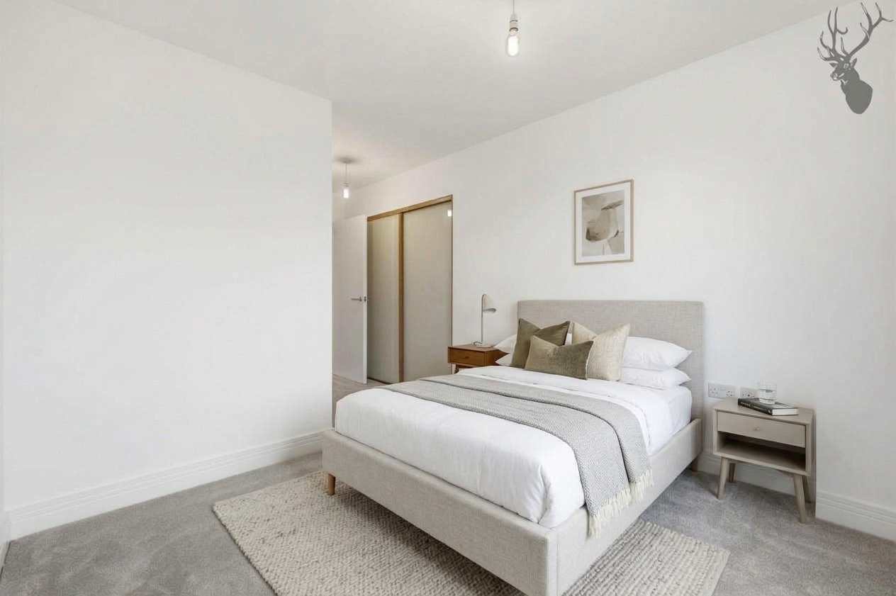 2 bedroom apartment for sale, Cyan Apartments, London, E3, photo 8 of 14