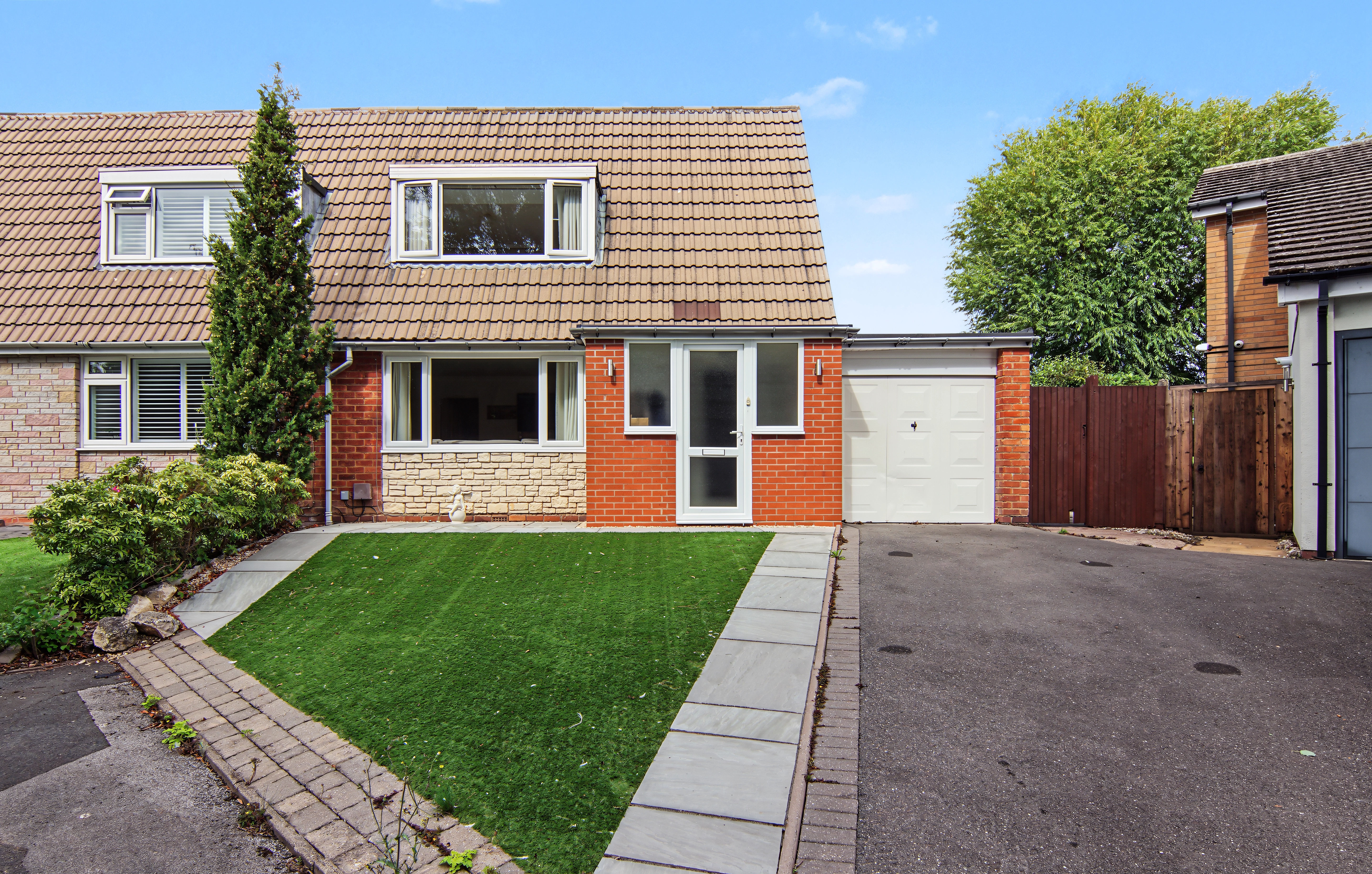 4 bedroom semi detached house for sale, Needlers End Lane, Coventry, CV7, photo 1