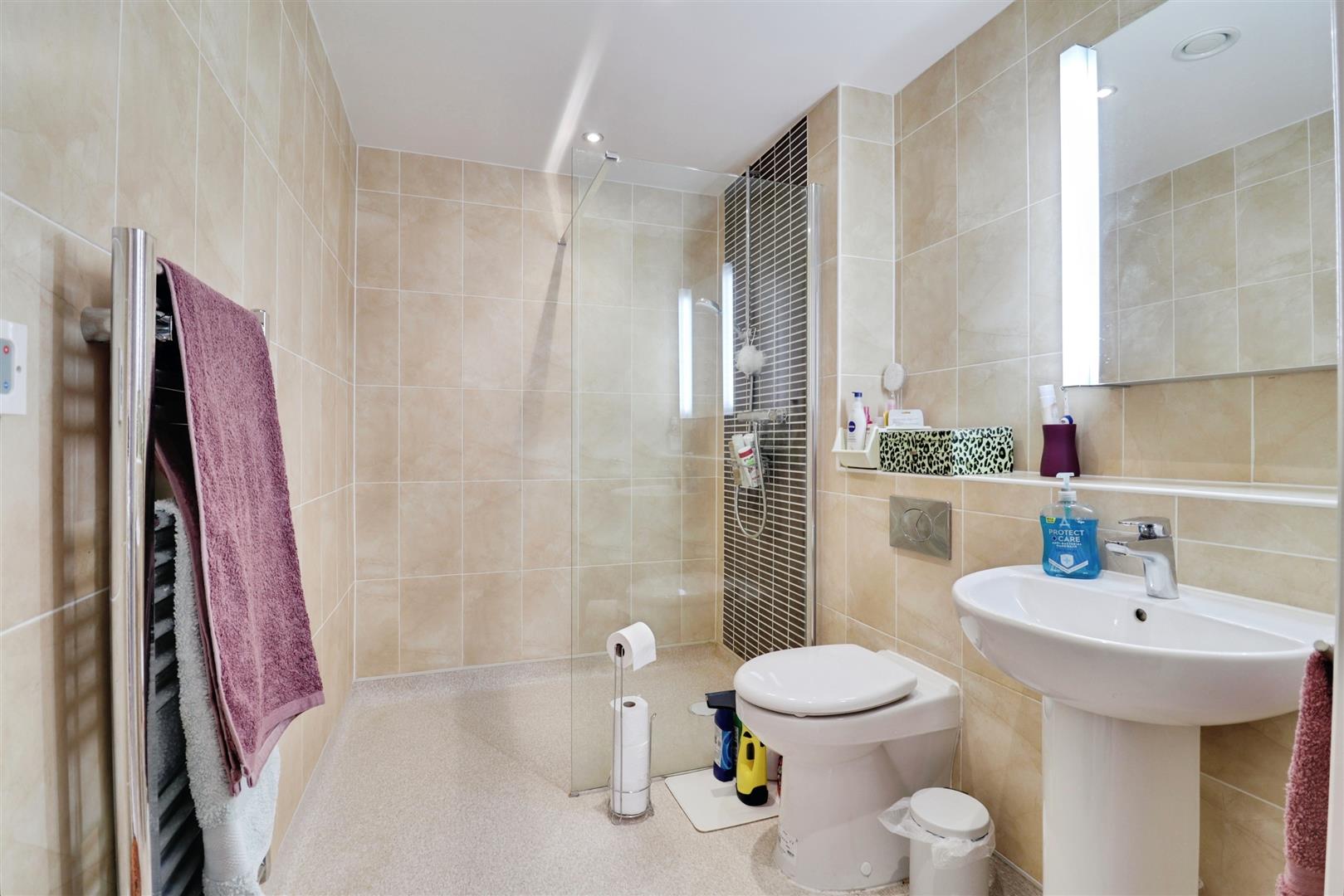 2 bedroom other for sale, Adlington House High Street, Newcastle, ST5, photo 14 of 16