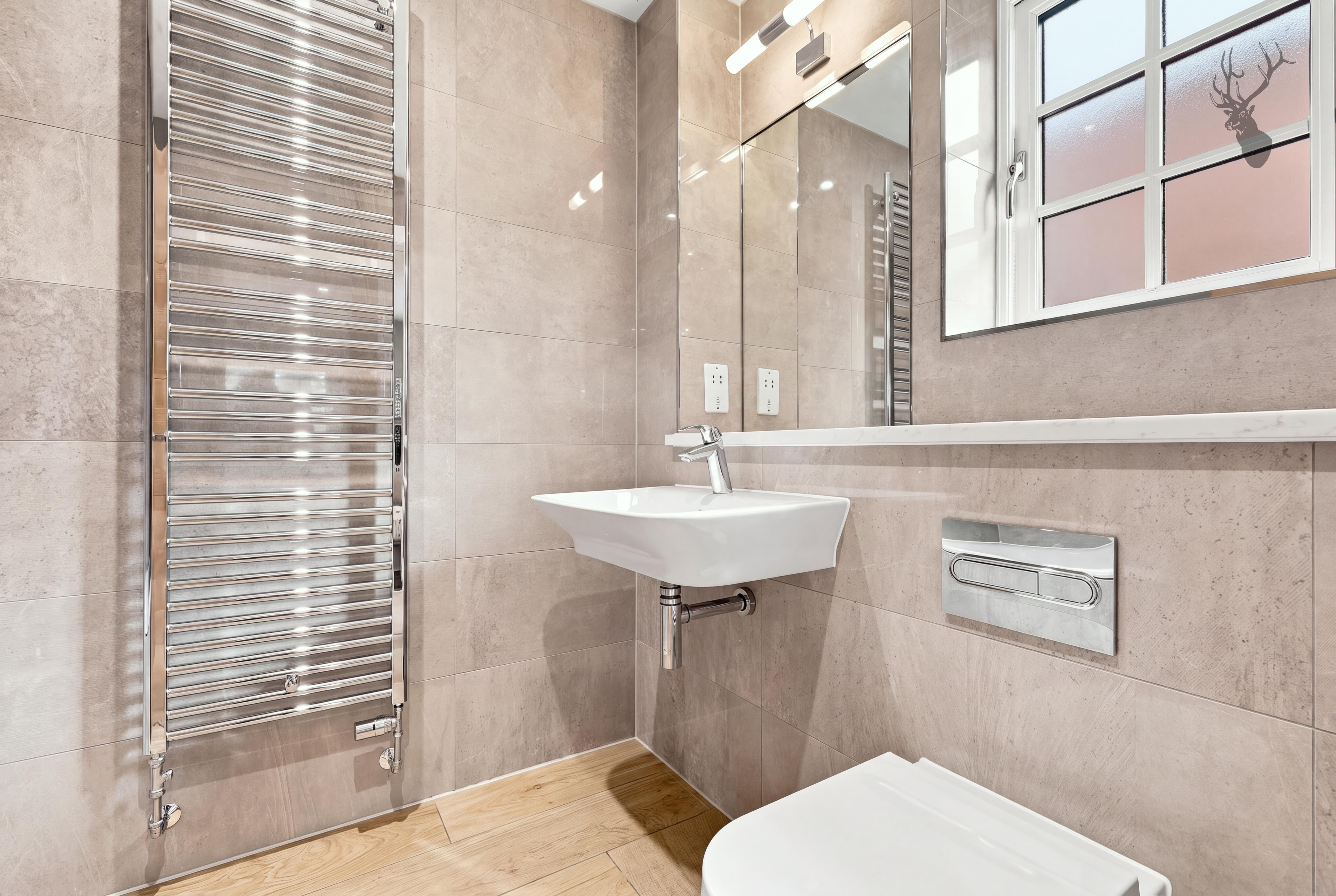 6 bedroom detached house for sale, Wallen Park, Sawbridgeworth, CM21, photo 17 of 20