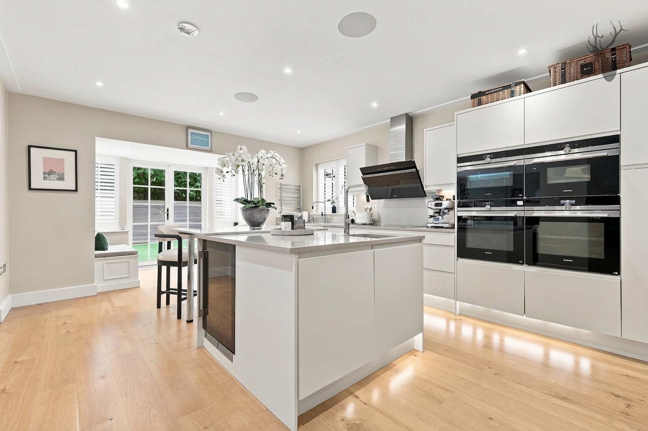 6 bedroom detached house for sale, Wallen Park, Sawbridgeworth, CM21, photo 5