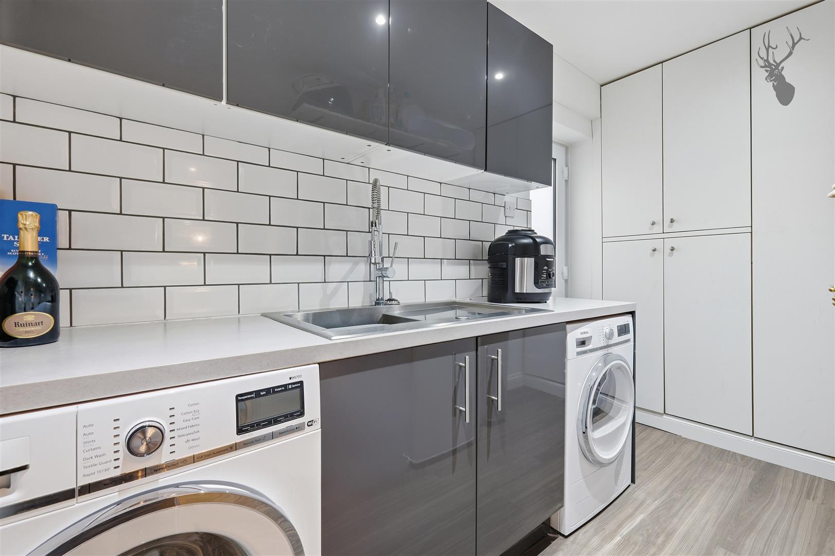 4 bedroom detached house for sale, Russell Road, Buckhurst Hill, IG9, photo 19 of 20