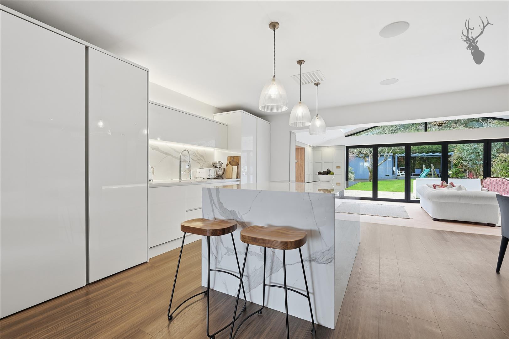 4 bedroom detached house for sale, Russell Road, Buckhurst Hill, IG9, photo 9 of 20