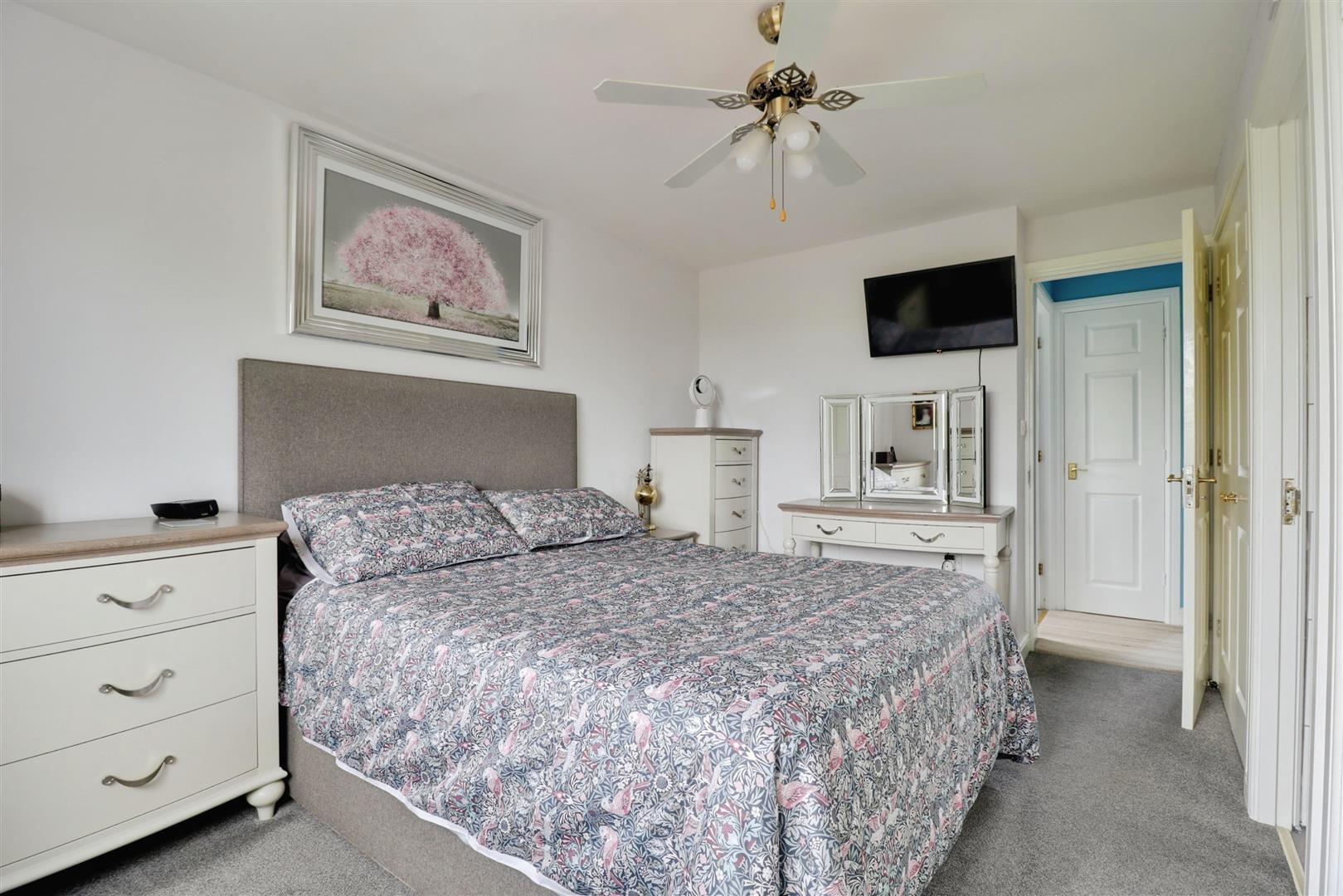4 bedroom house for sale, Minnie Close, Stoke-On-Trent, ST7, photo 16 of 20