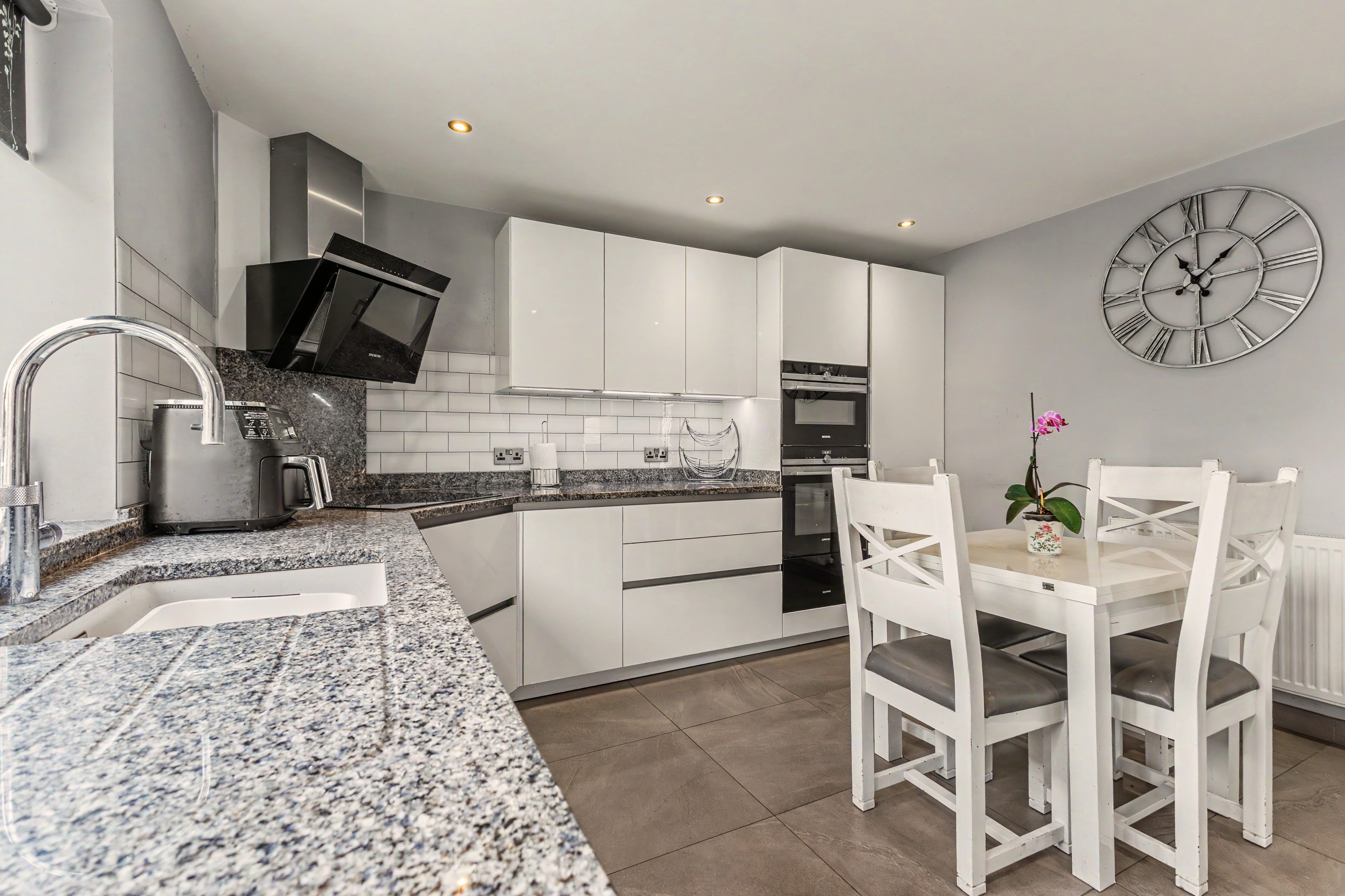 5 bedroom semi detached house for sale, High Street, Evesham, WR11