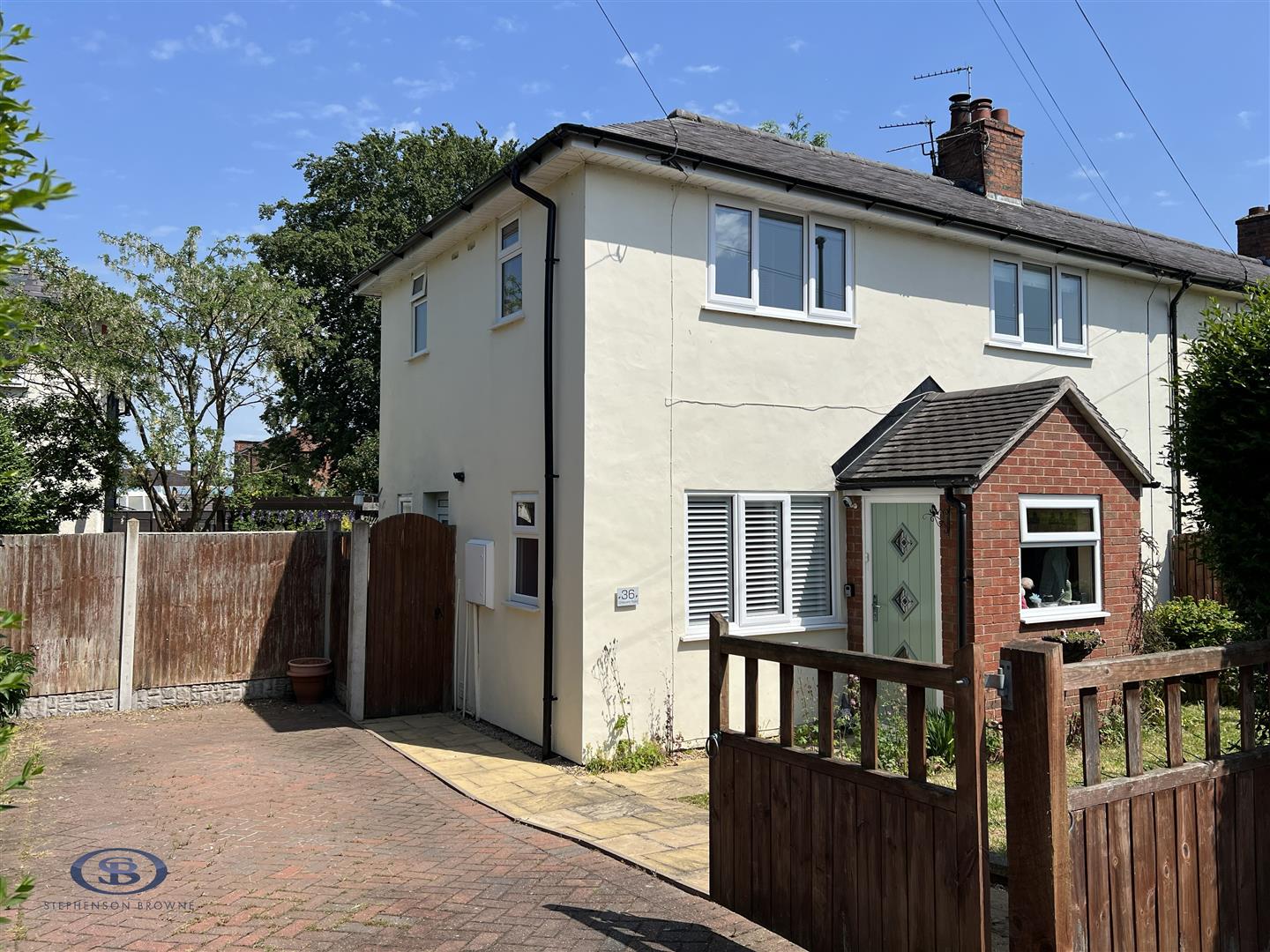 3 bedroom house for sale, Crescent Road, Congleton, CW12