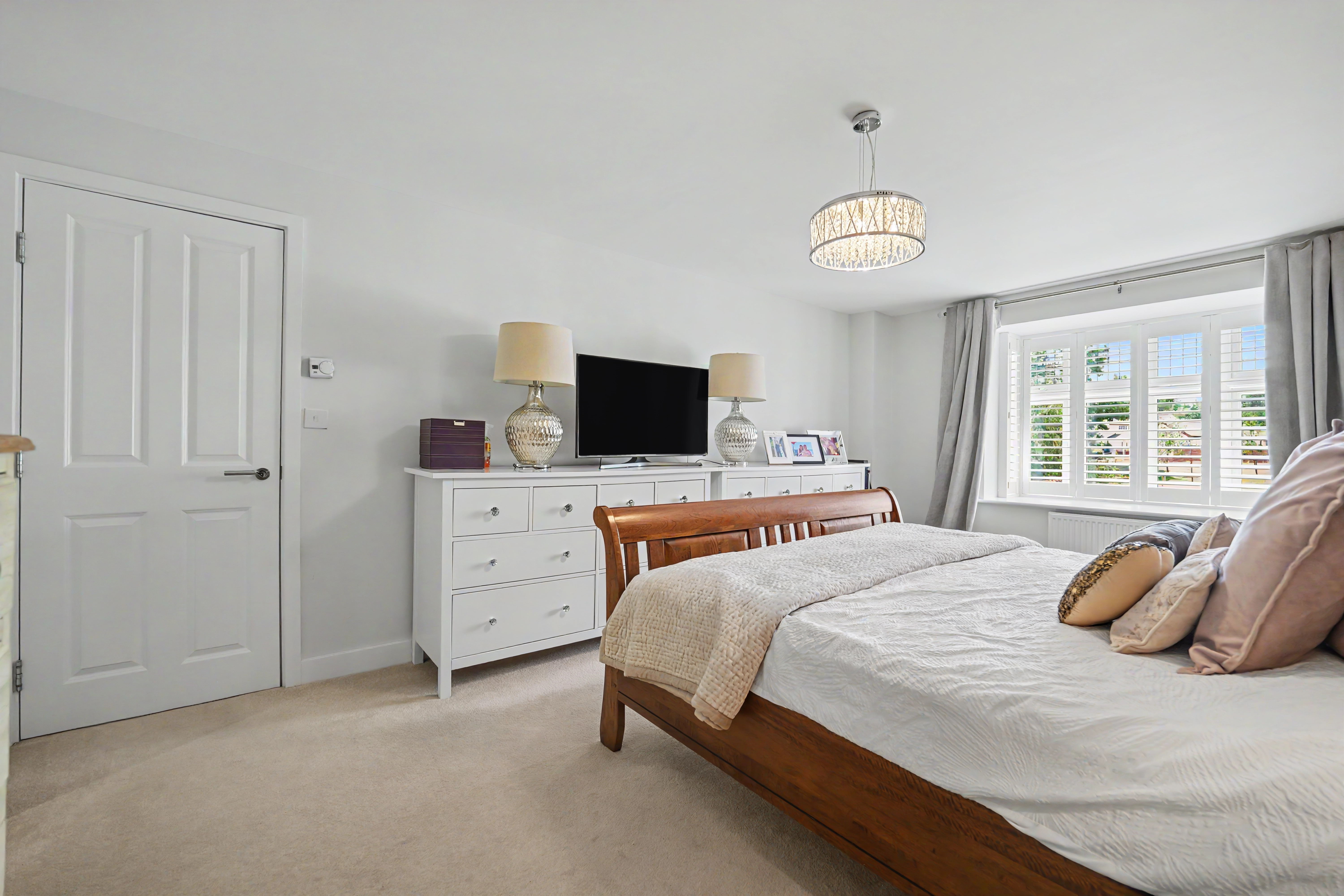 5 bedroom detached house for sale, Furrow Way, Leicester, LE8