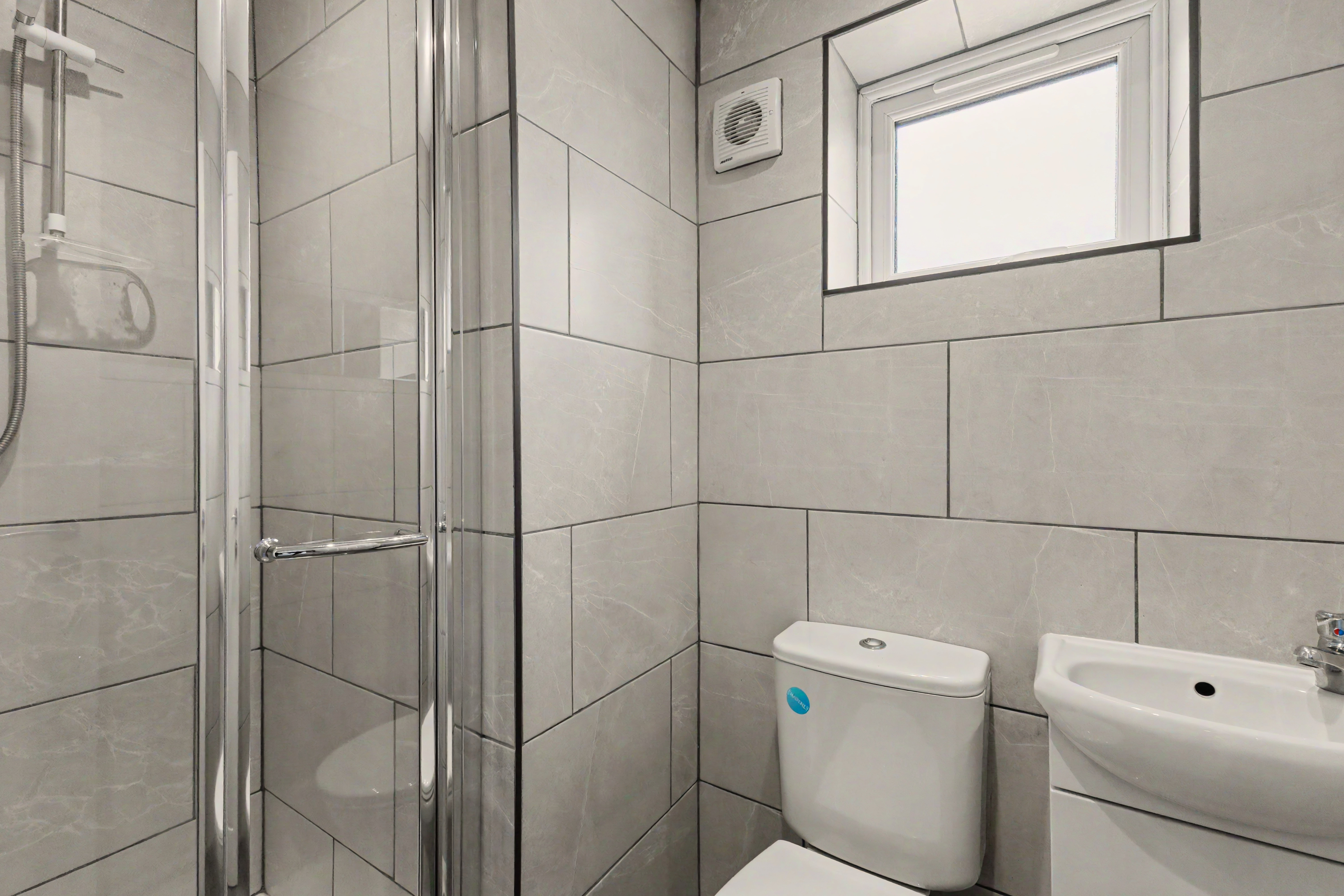 4 bedroom semi detached house for sale, Cheltenham Road, Evesham, WR11