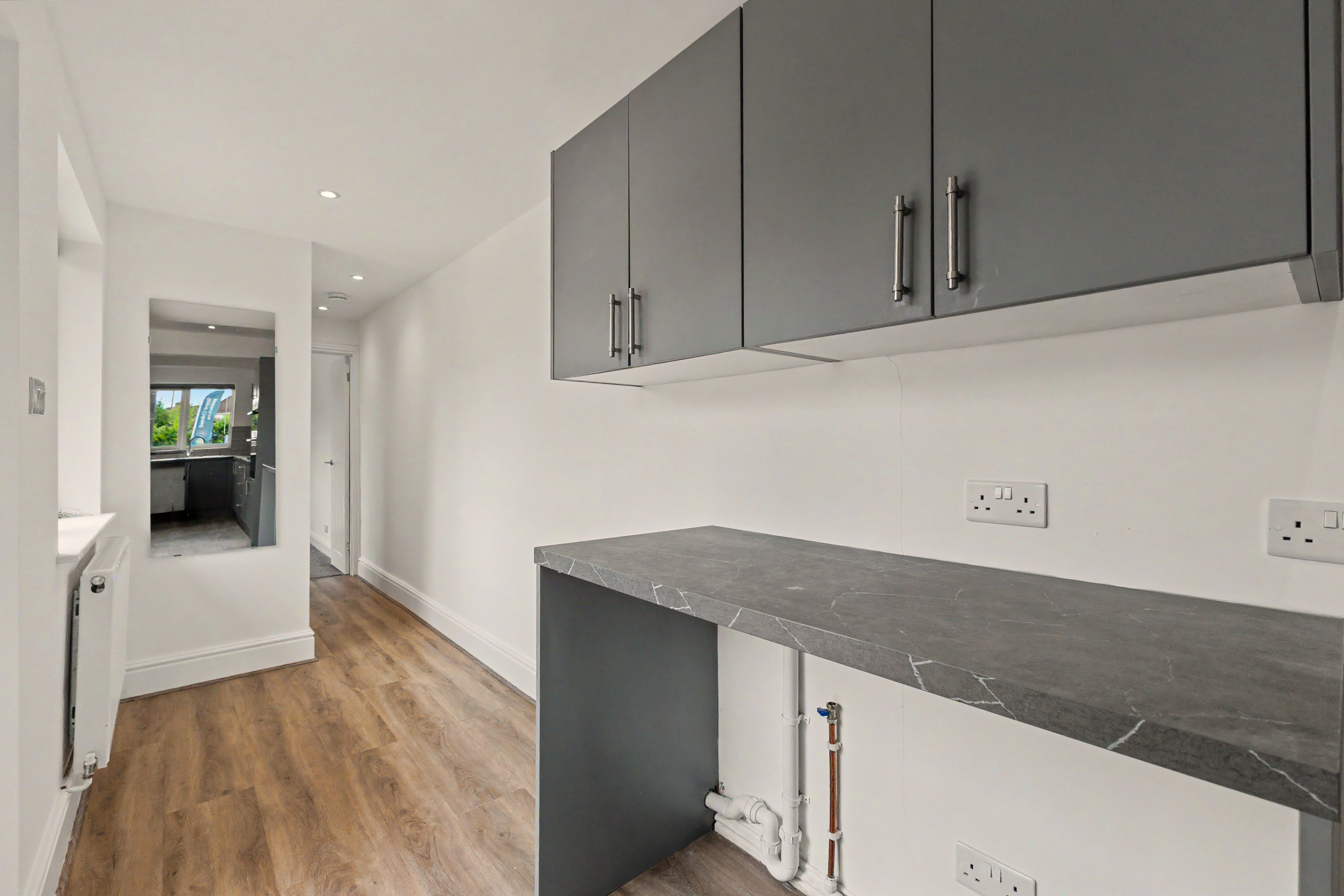 4 bedroom semi detached house for sale, Cheltenham Road, Evesham, WR11