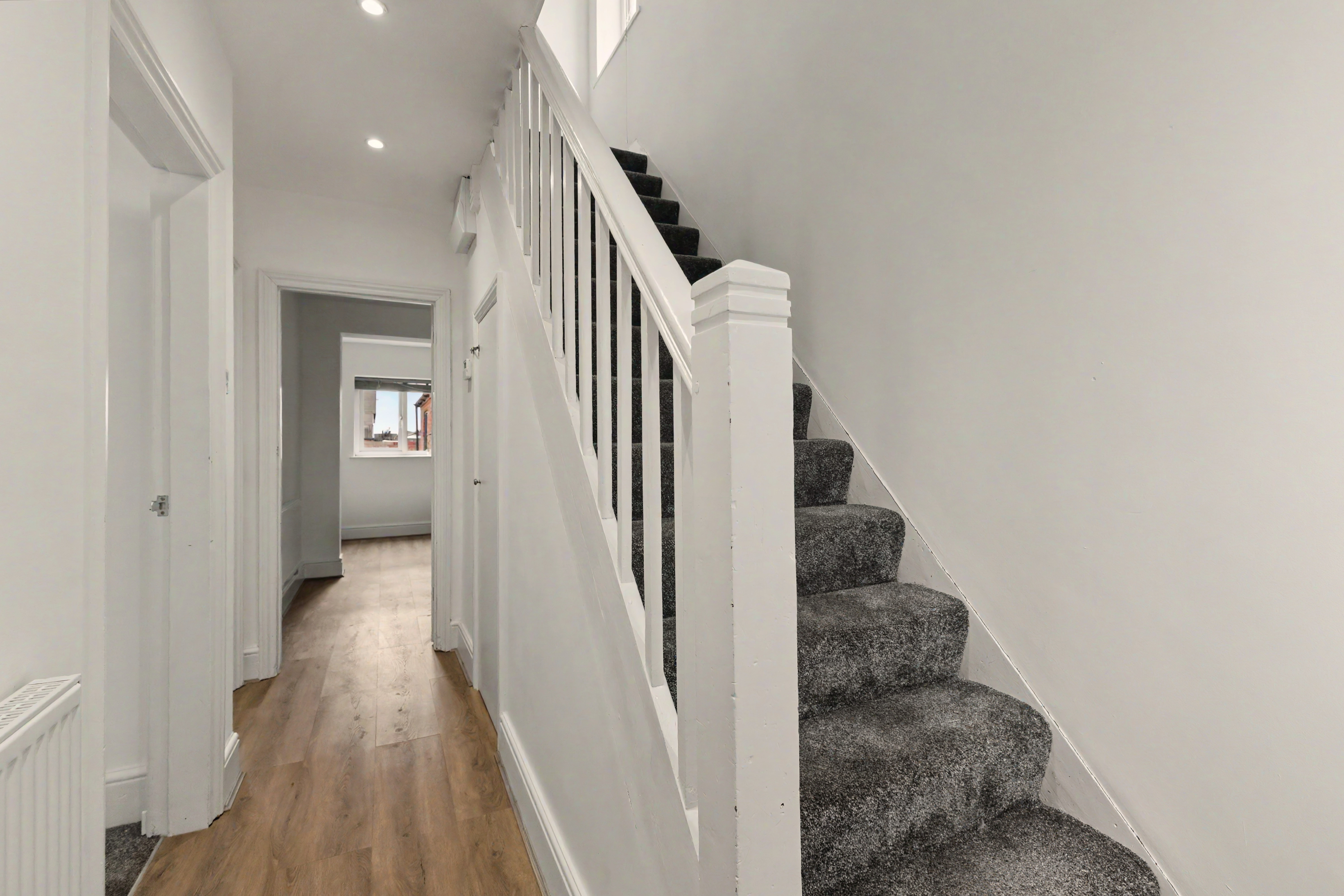 4 bedroom semi detached house for sale, Cheltenham Road, Evesham, WR11